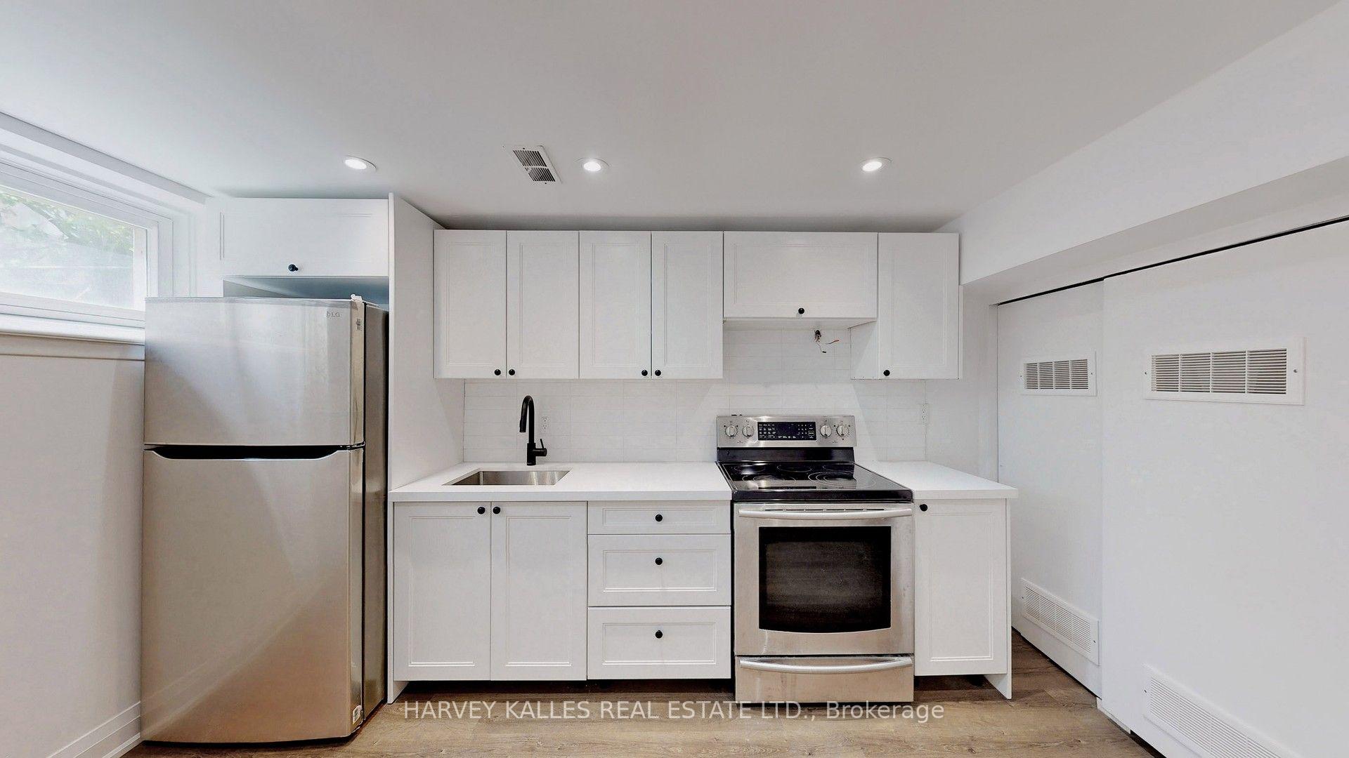 7 Pannahill Road, Toronto