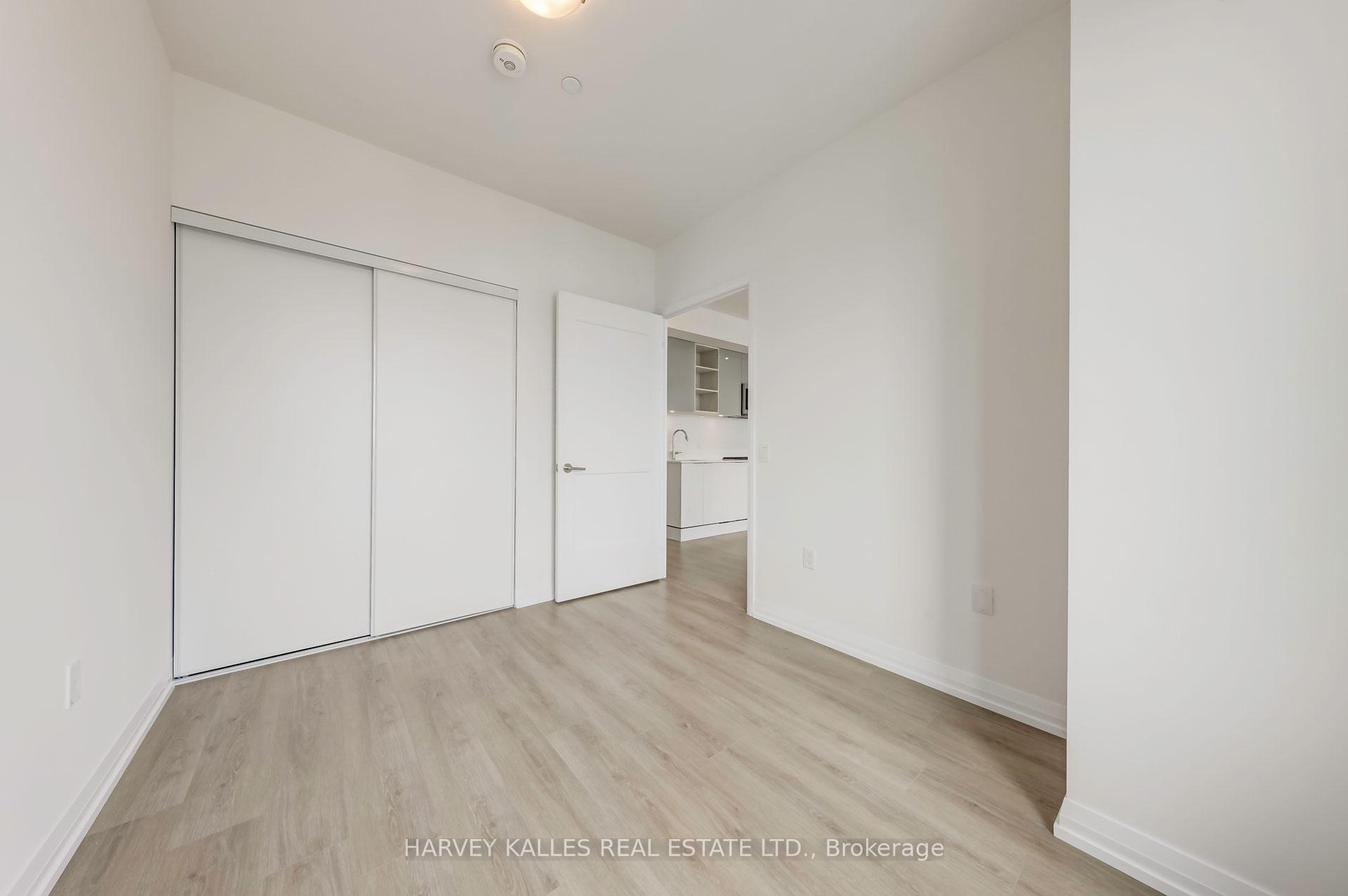 50 Dunfield Avenue LPH18, Toronto Unit: LPH18