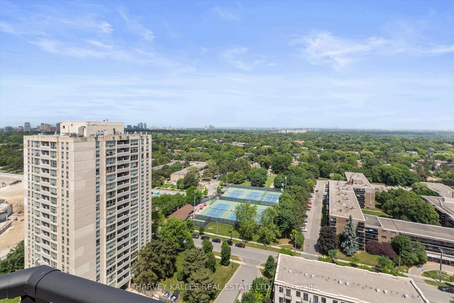 662 Sheppard Avenue E UPH4, Toronto Unit: UPH4