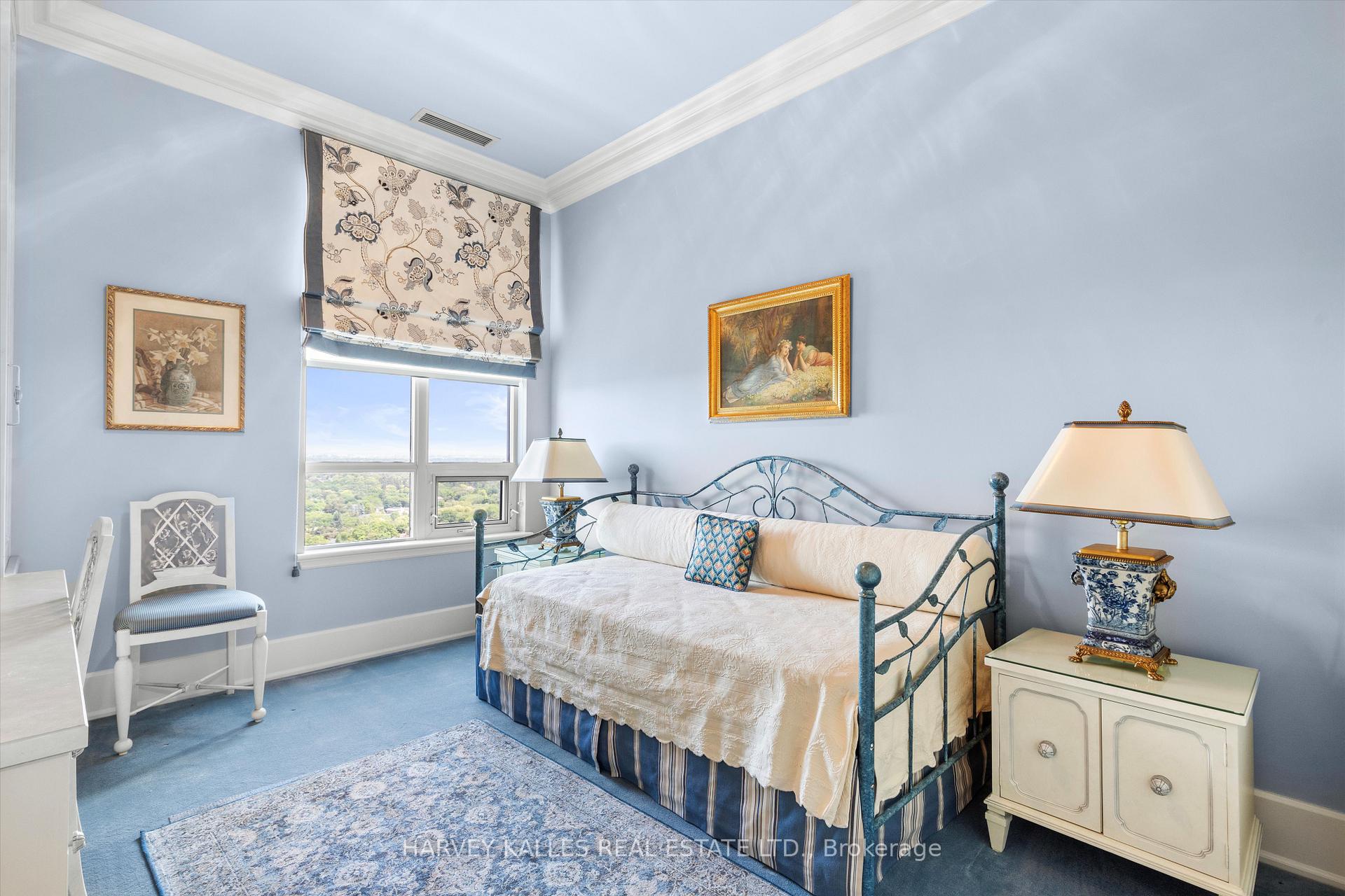 662 Sheppard Avenue E UPH4, Toronto Unit: UPH4