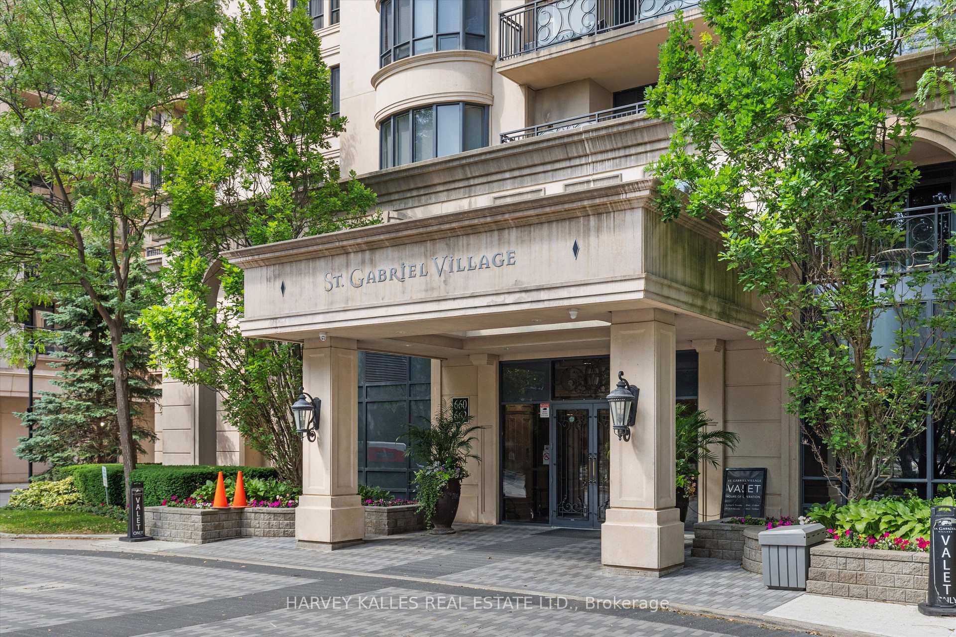 662 Sheppard Avenue E UPH4, Toronto Unit: UPH4
