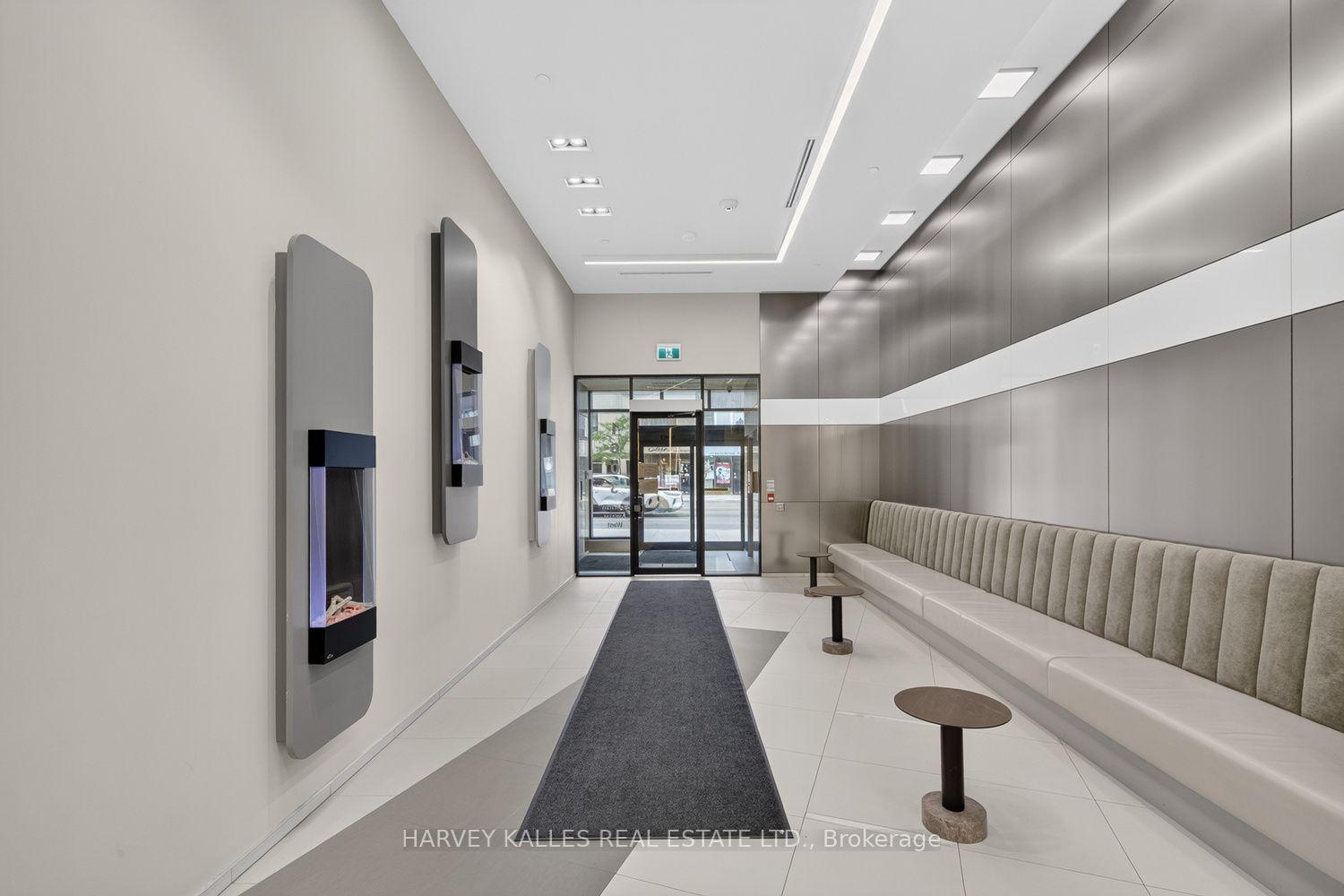 1603 Eglinton Avenue W 214, Toronto Unit: 214
