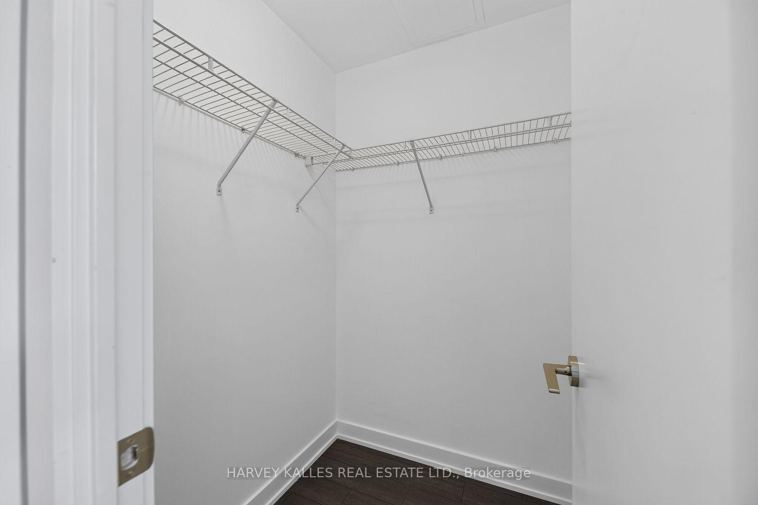 1603 Eglinton Avenue W 214, Toronto Unit: 214