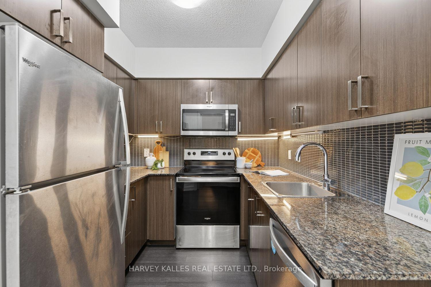 1603 Eglinton Avenue W 214, Toronto Unit: 214