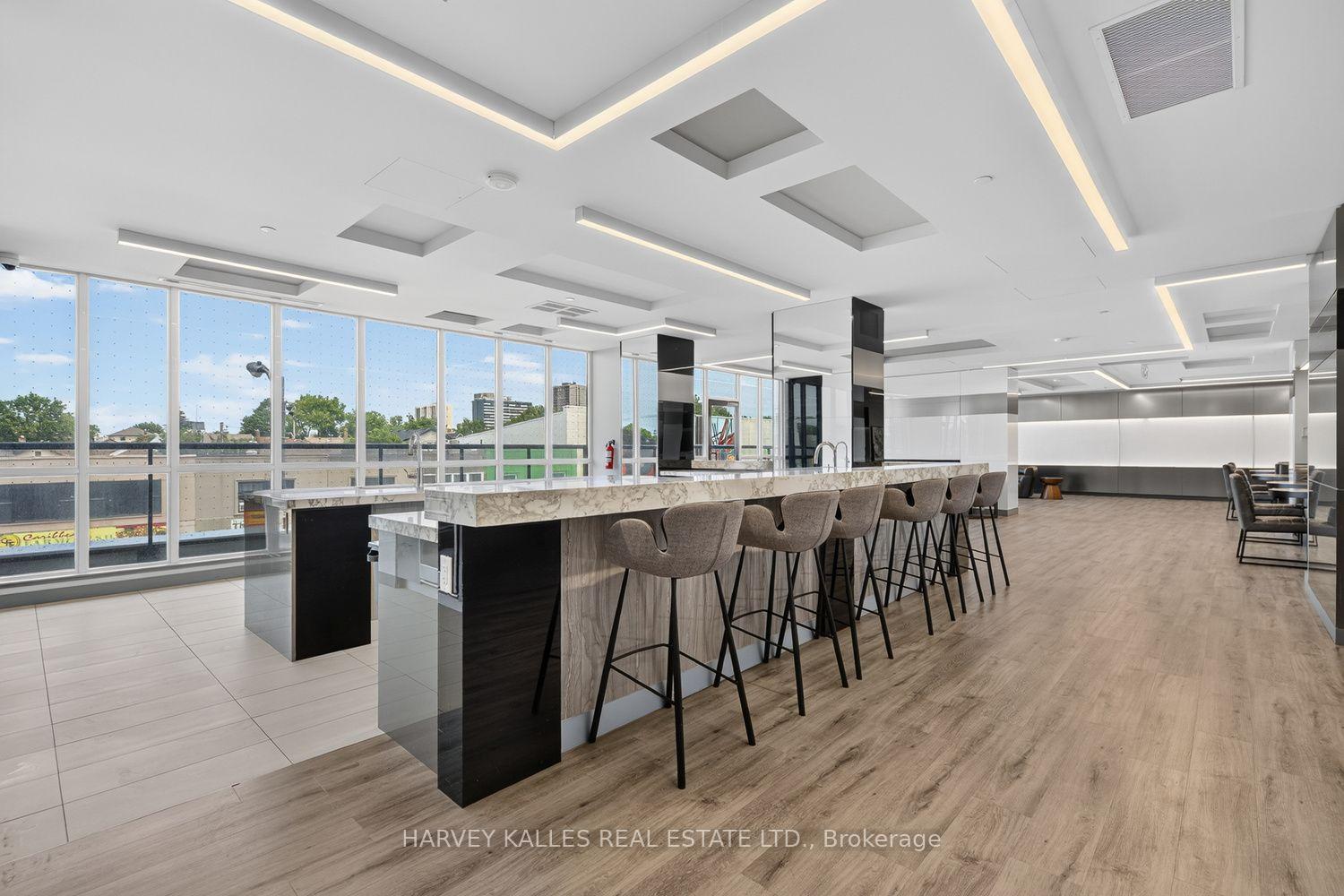 1603 Eglinton Avenue W 214, Toronto Unit: 214