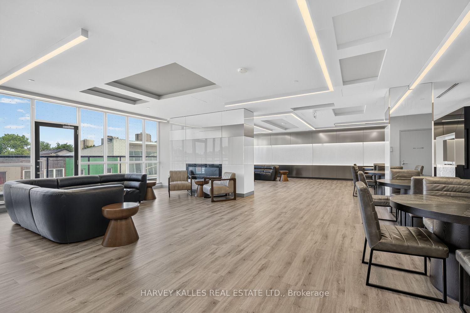 1603 Eglinton Avenue W 214, Toronto Unit: 214