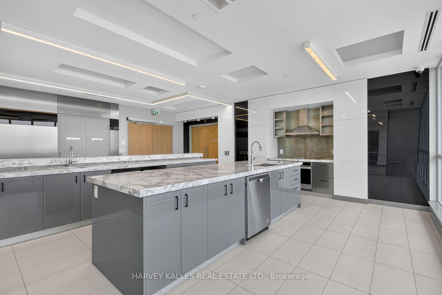 1603 Eglinton Avenue W 214, Toronto Unit: 214
