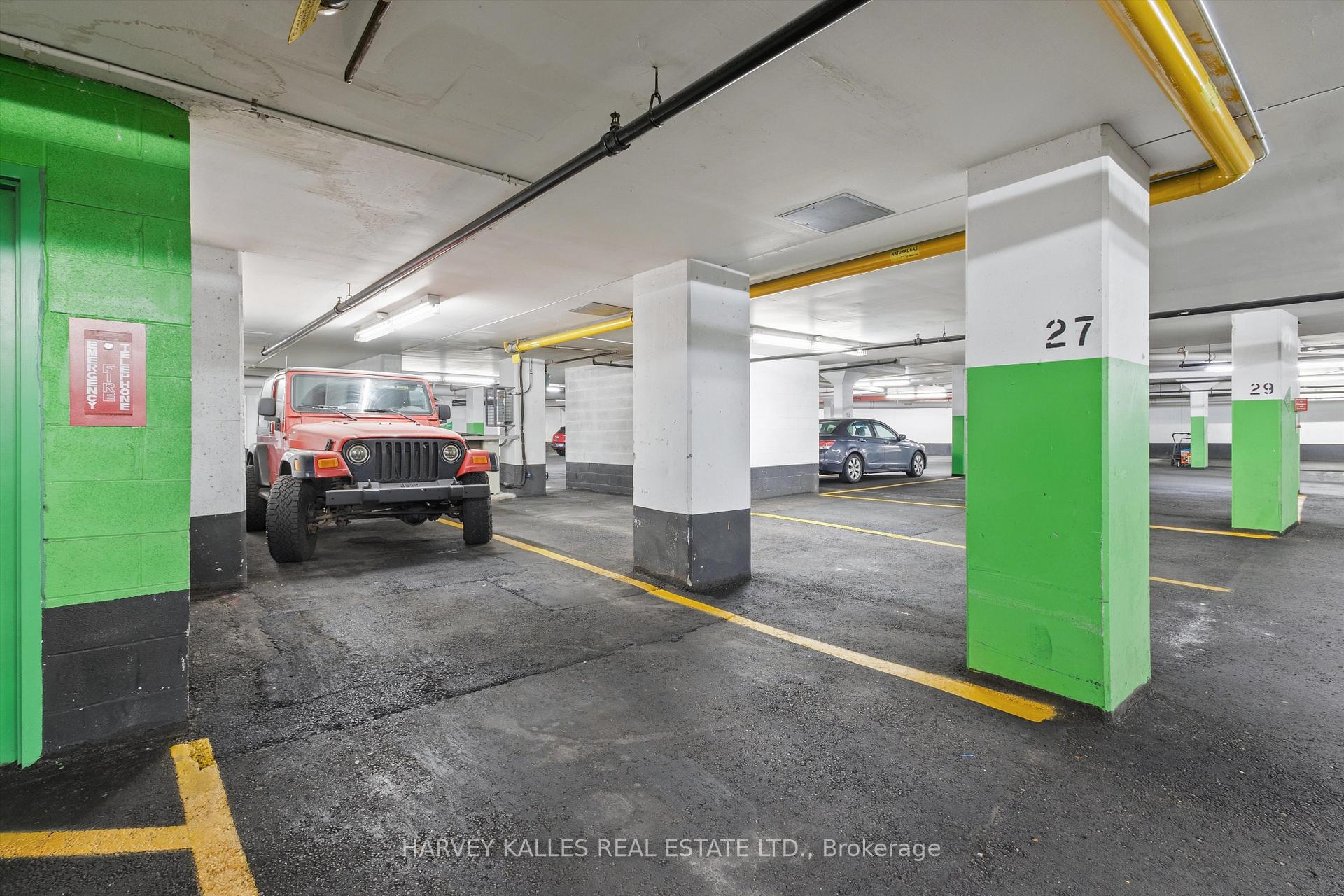 265 Ridley Boulevard 1009, Toronto Unit: 1009