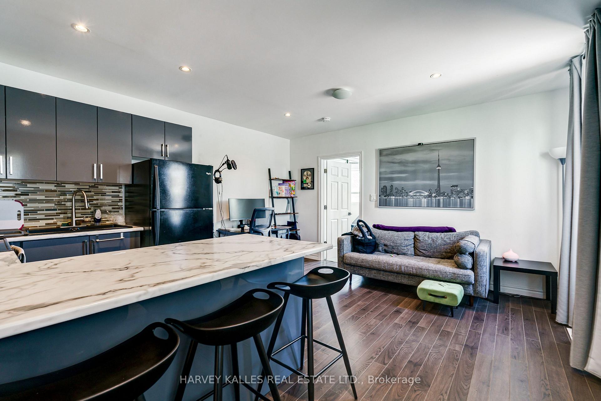429 Vaughan Road Unit A, Toronto Unit: Unit A
