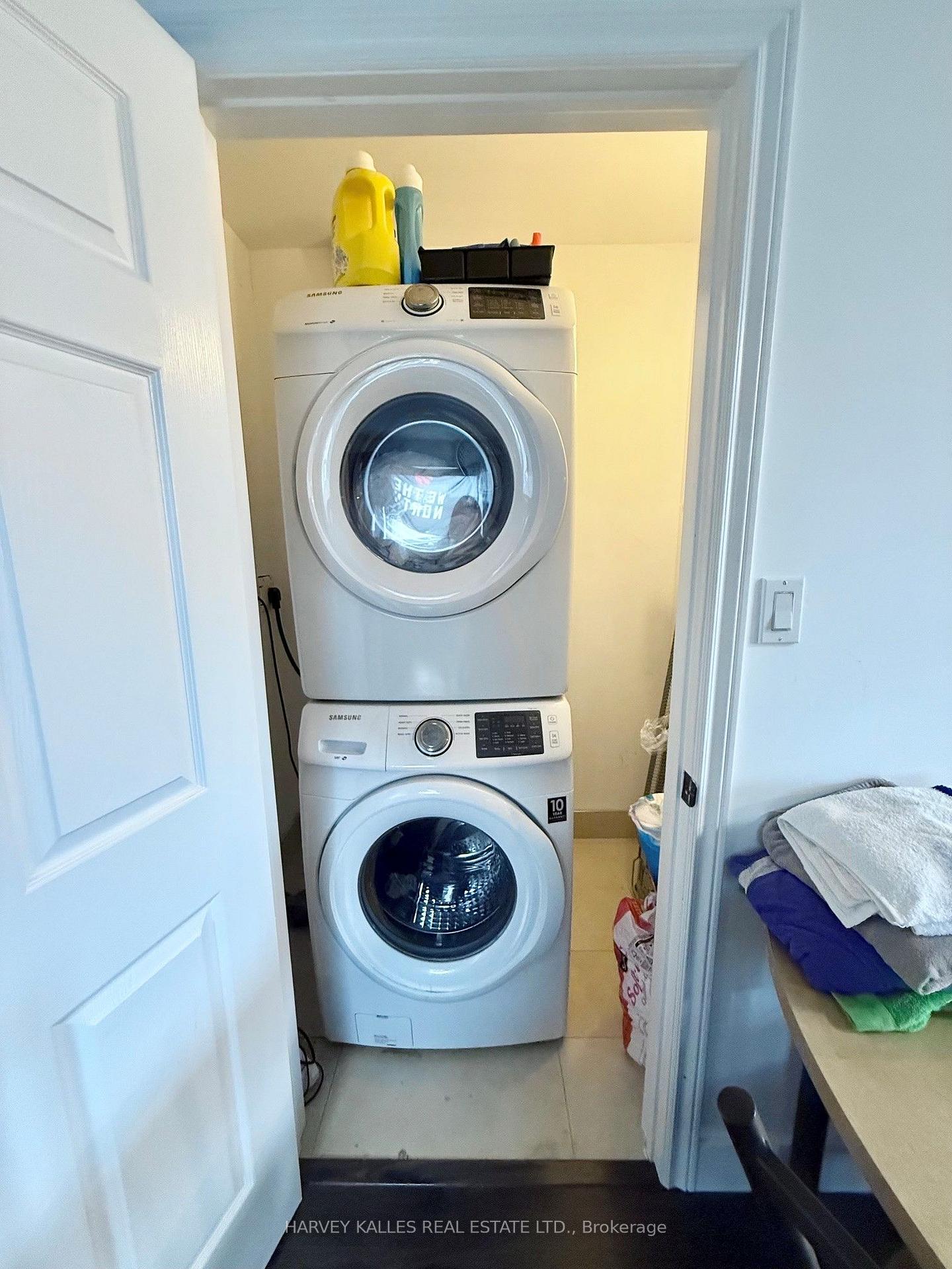 427 Vaughan Road 1, Toronto Unit: 1