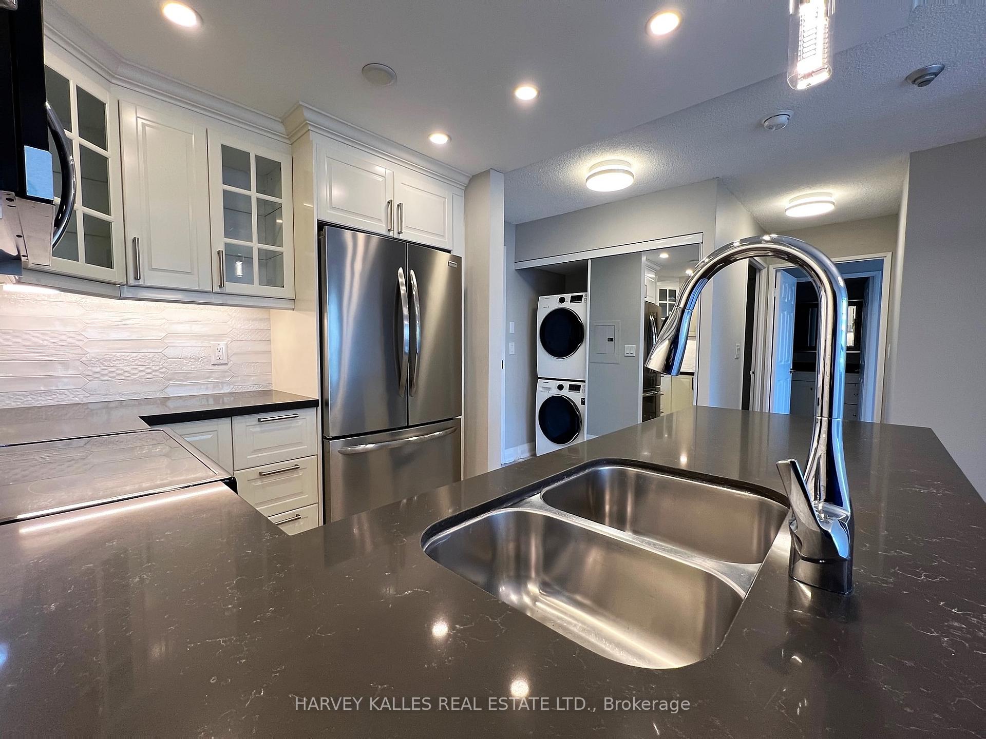 555 Wilson Heights Boulevard 410, Toronto Unit: 410