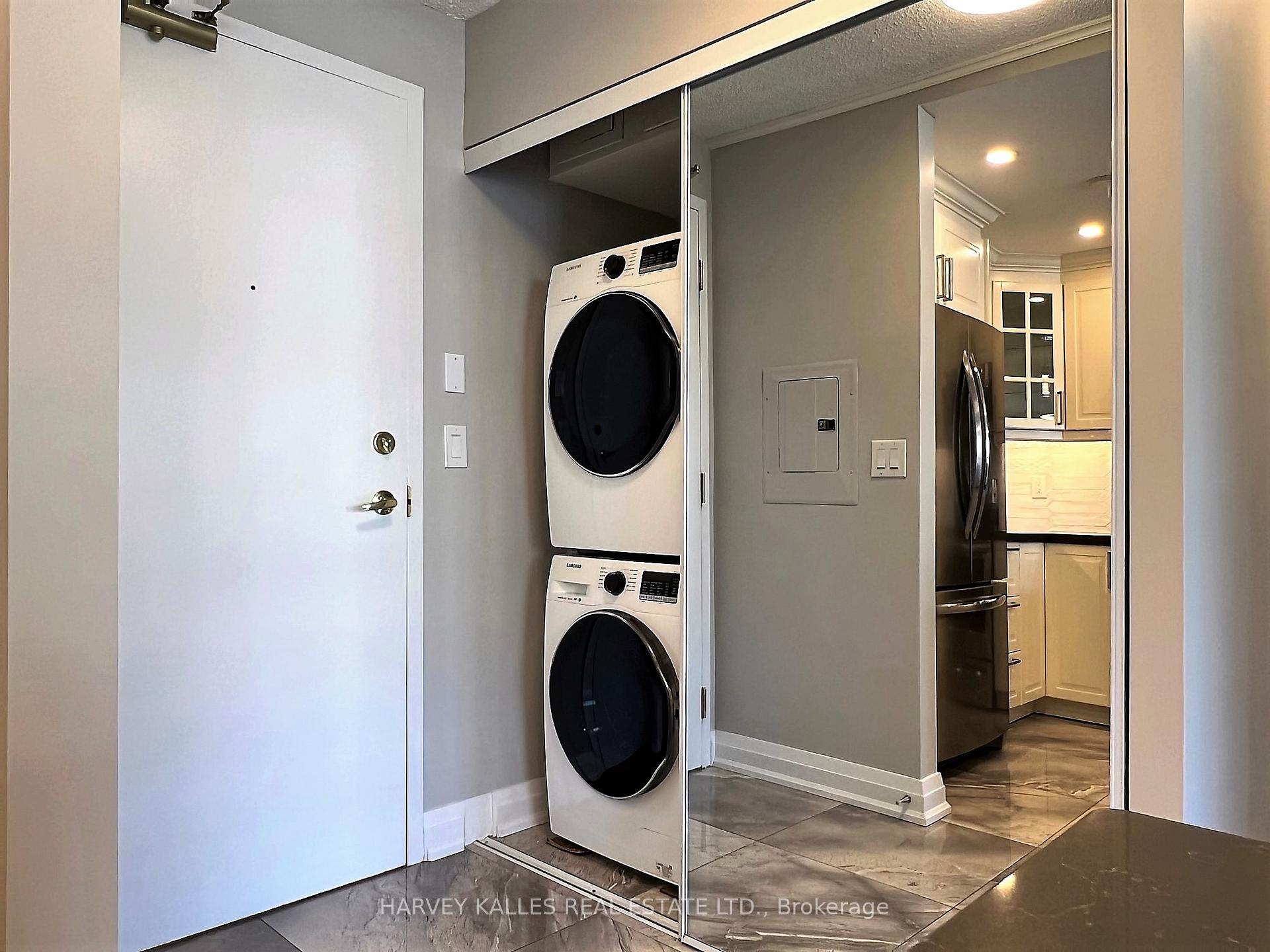 555 Wilson Heights Boulevard 410, Toronto Unit: 410