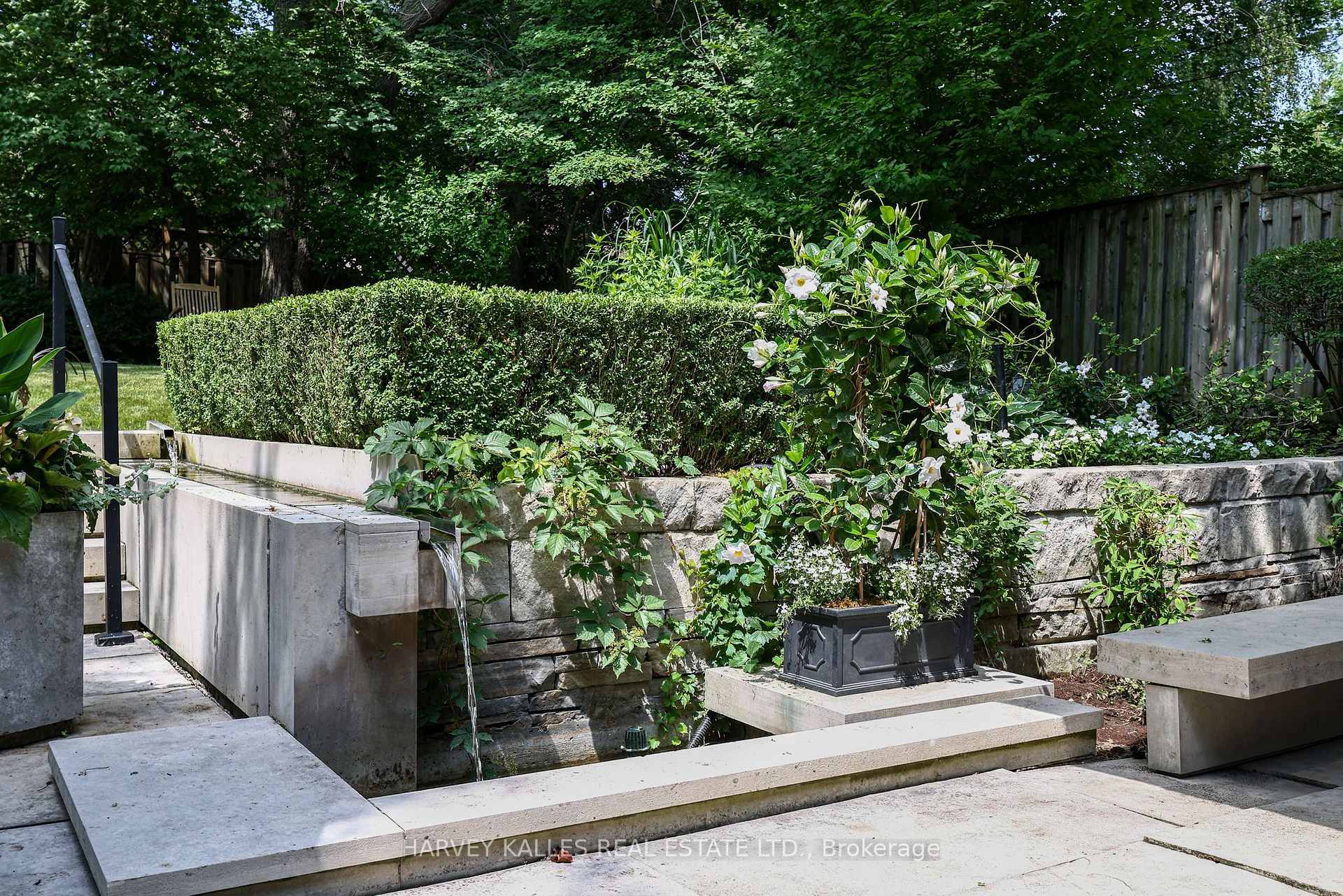 36 Millbank Avenue, Toronto