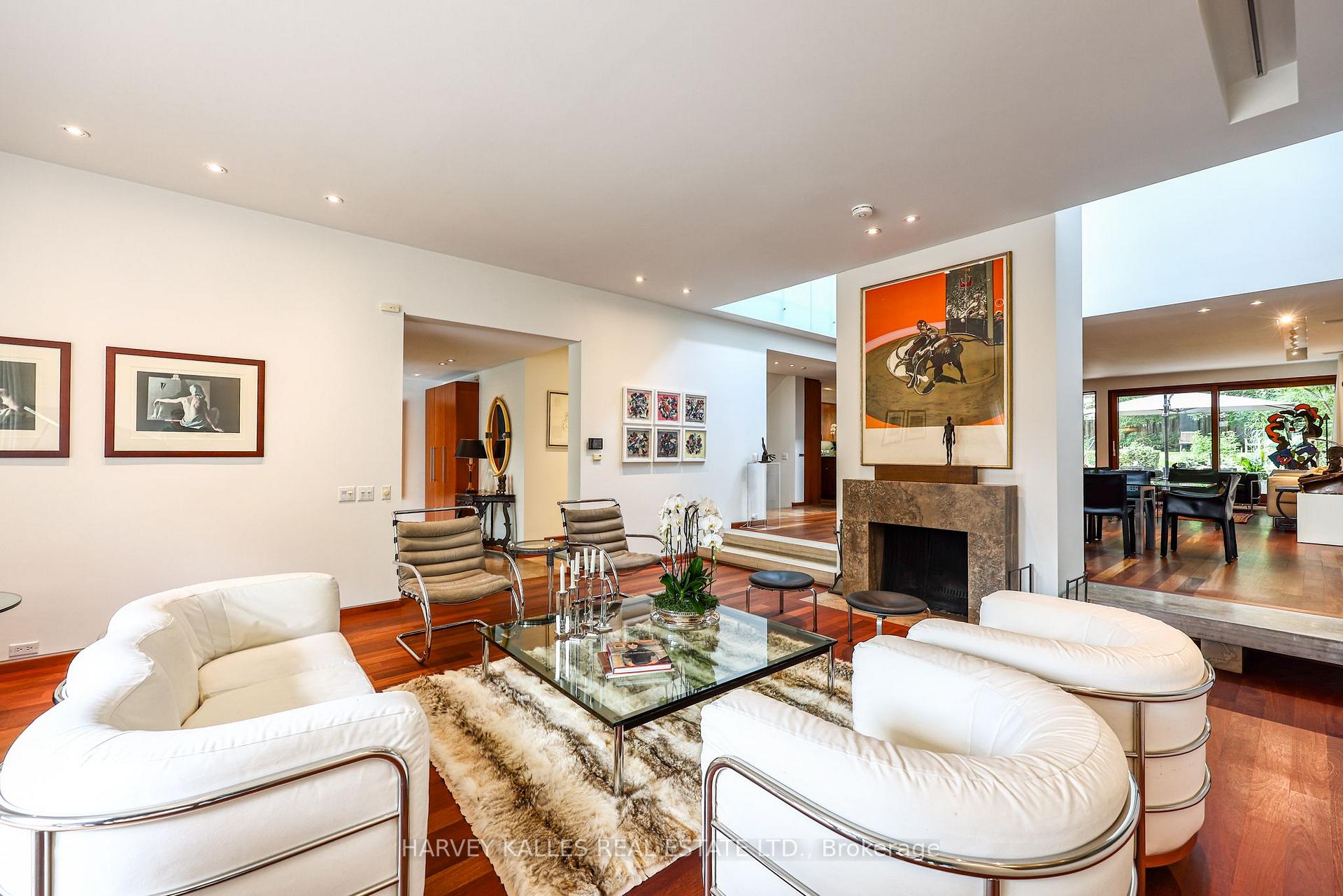 36 Millbank Avenue, Toronto