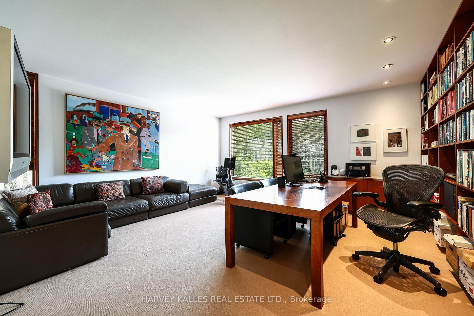 36 Millbank Avenue, Toronto