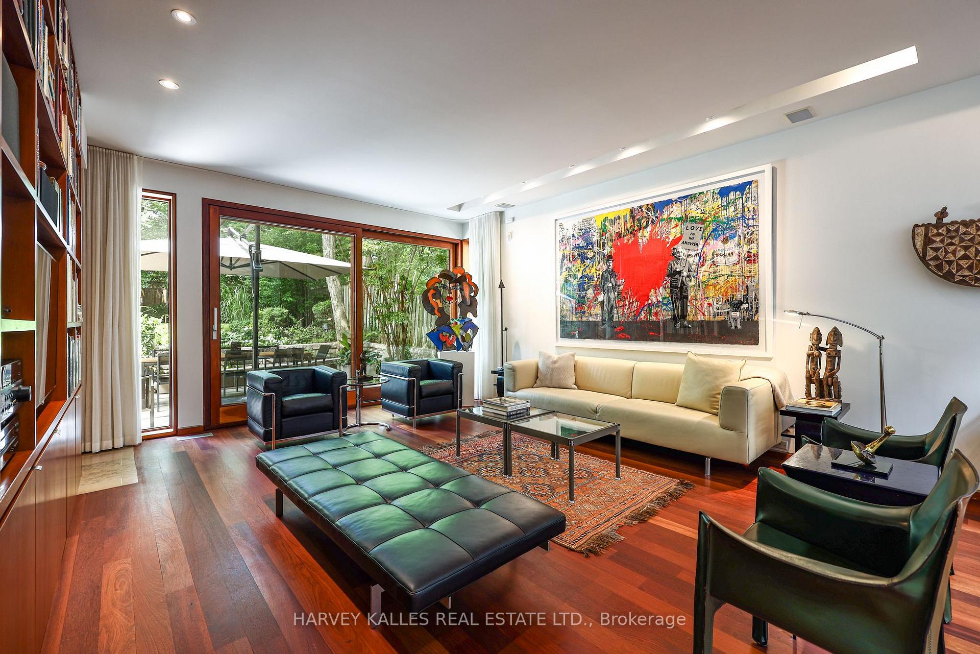 36 Millbank Avenue, Toronto