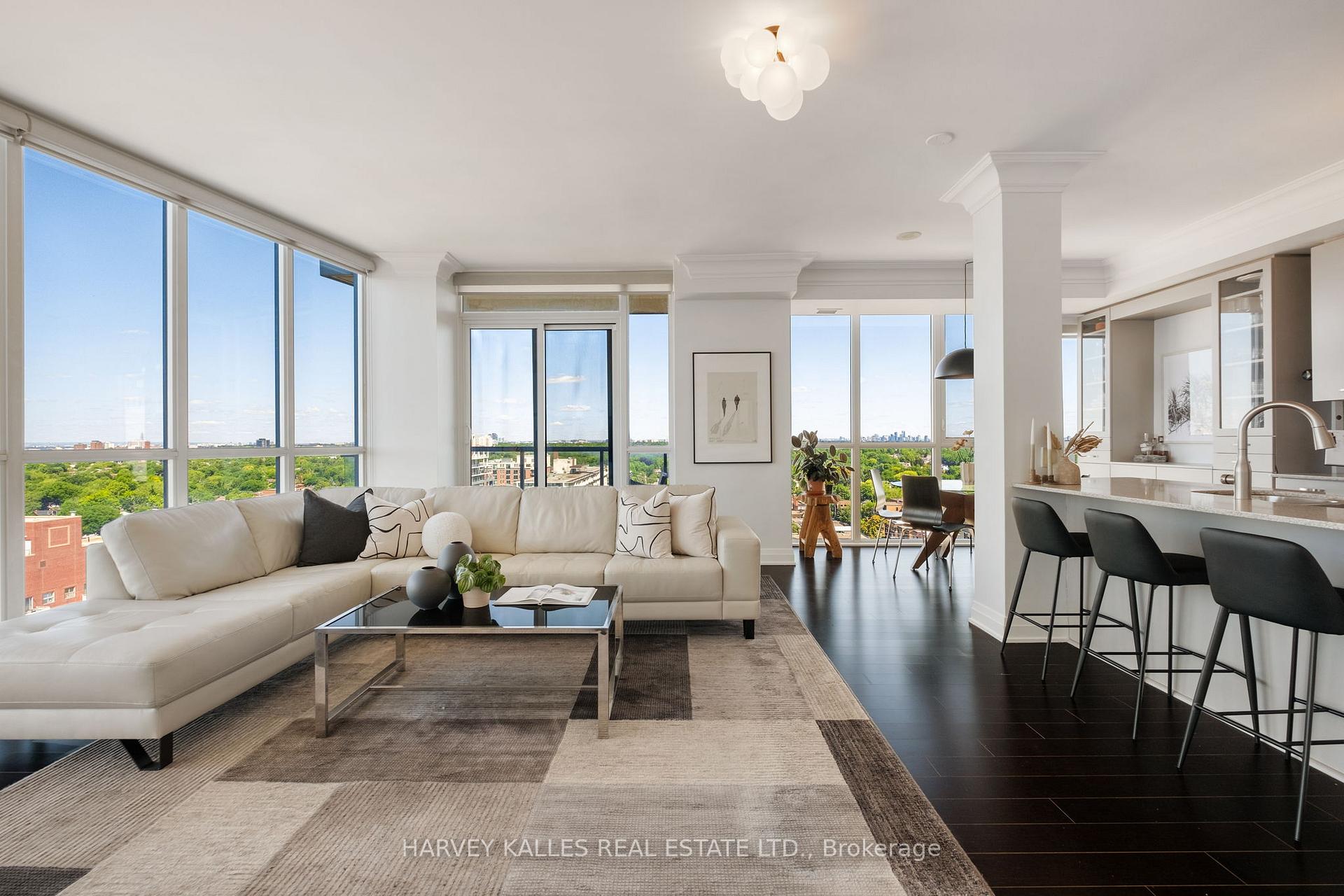 530 St Clair Avenue W 1602, Toronto Unit: 1602