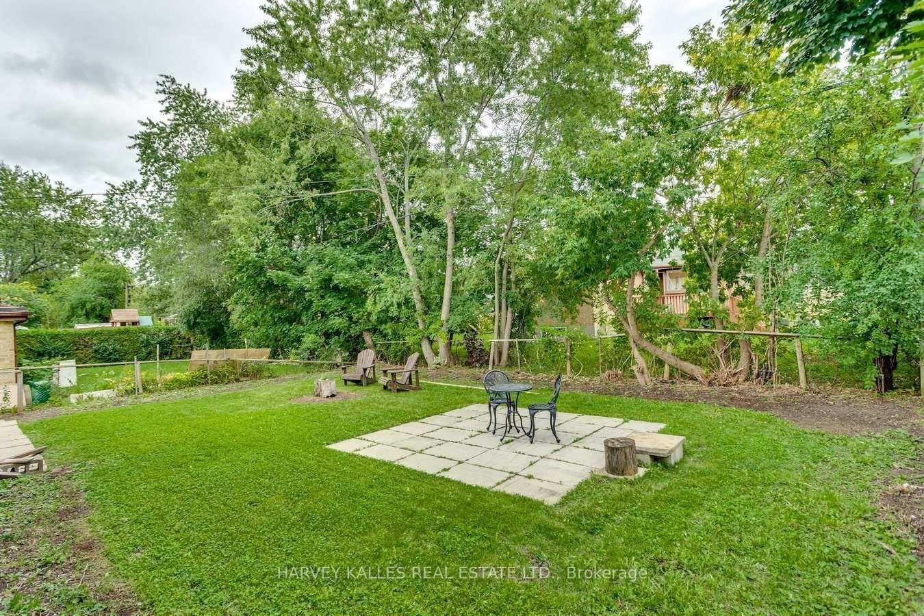 135 Combe Avenue, Toronto