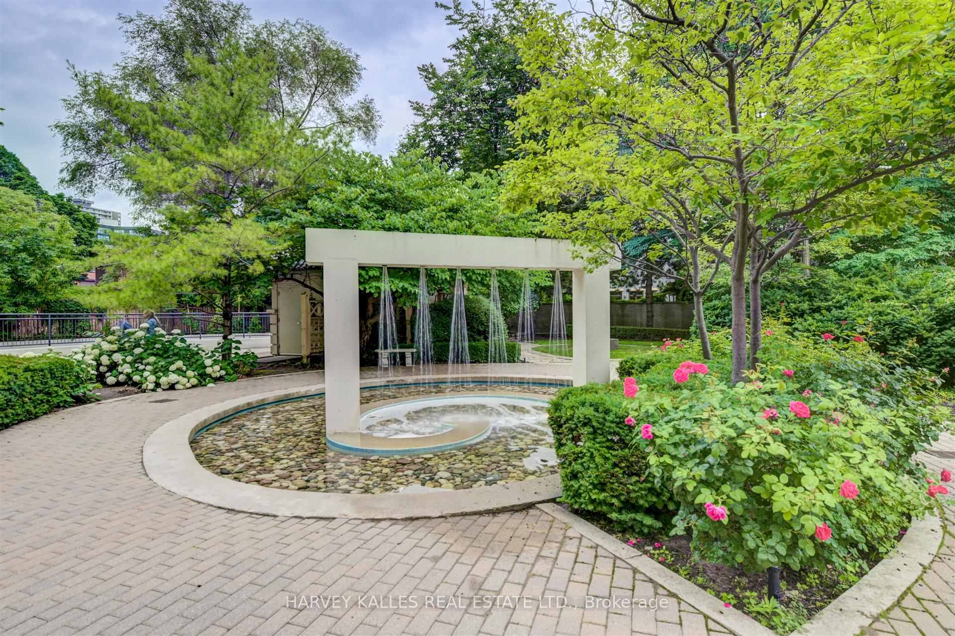 99 Avenue Road 708, Toronto Unit: 708