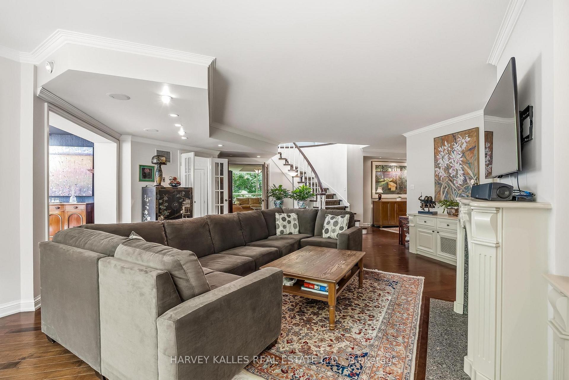 3800 Yonge Street PH16, Toronto Unit: PH16