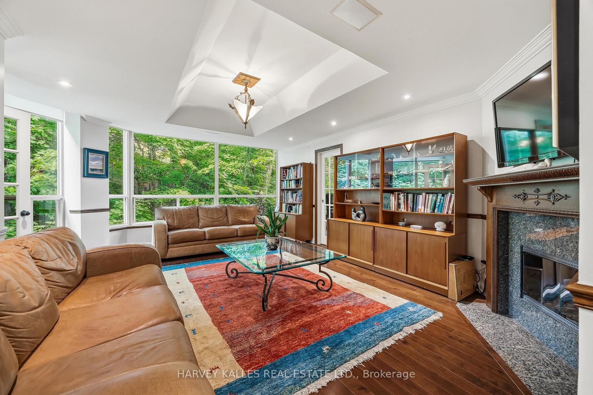 3800 Yonge Street PH16, Toronto Unit: PH16
