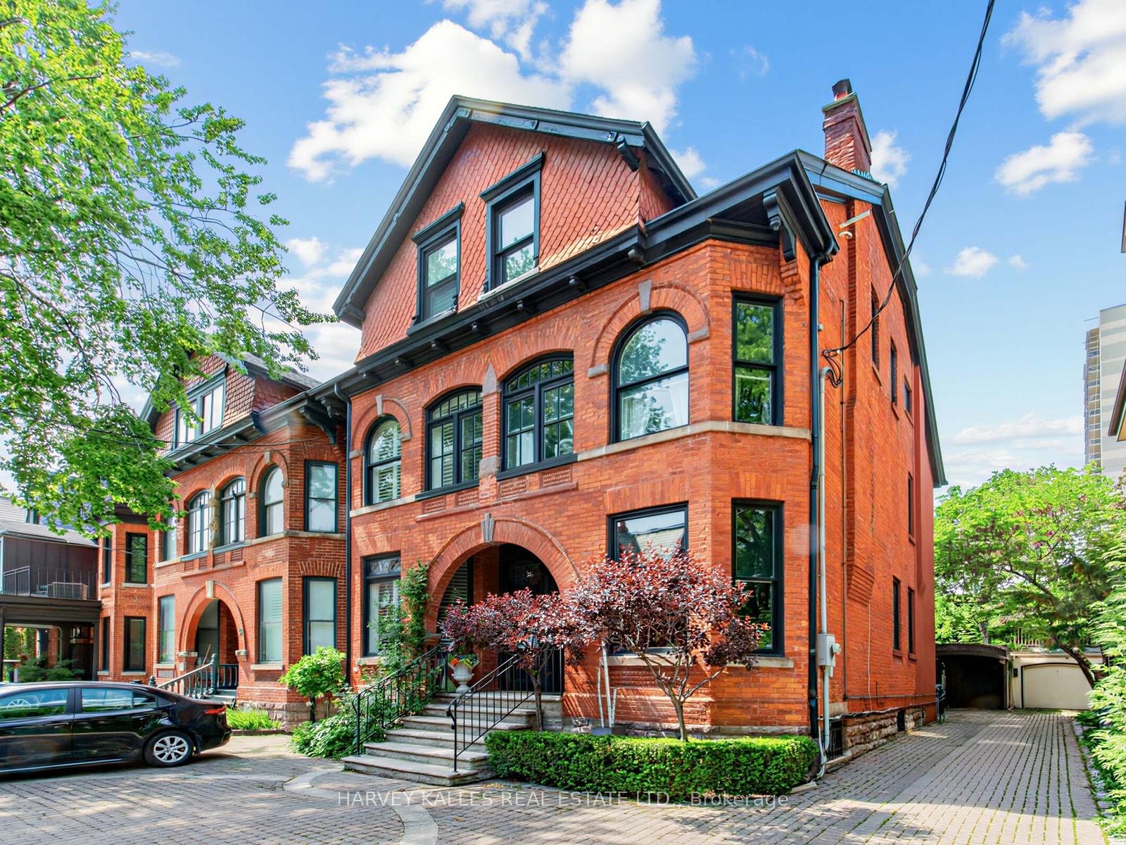 32 Bernard Avenue, Toronto