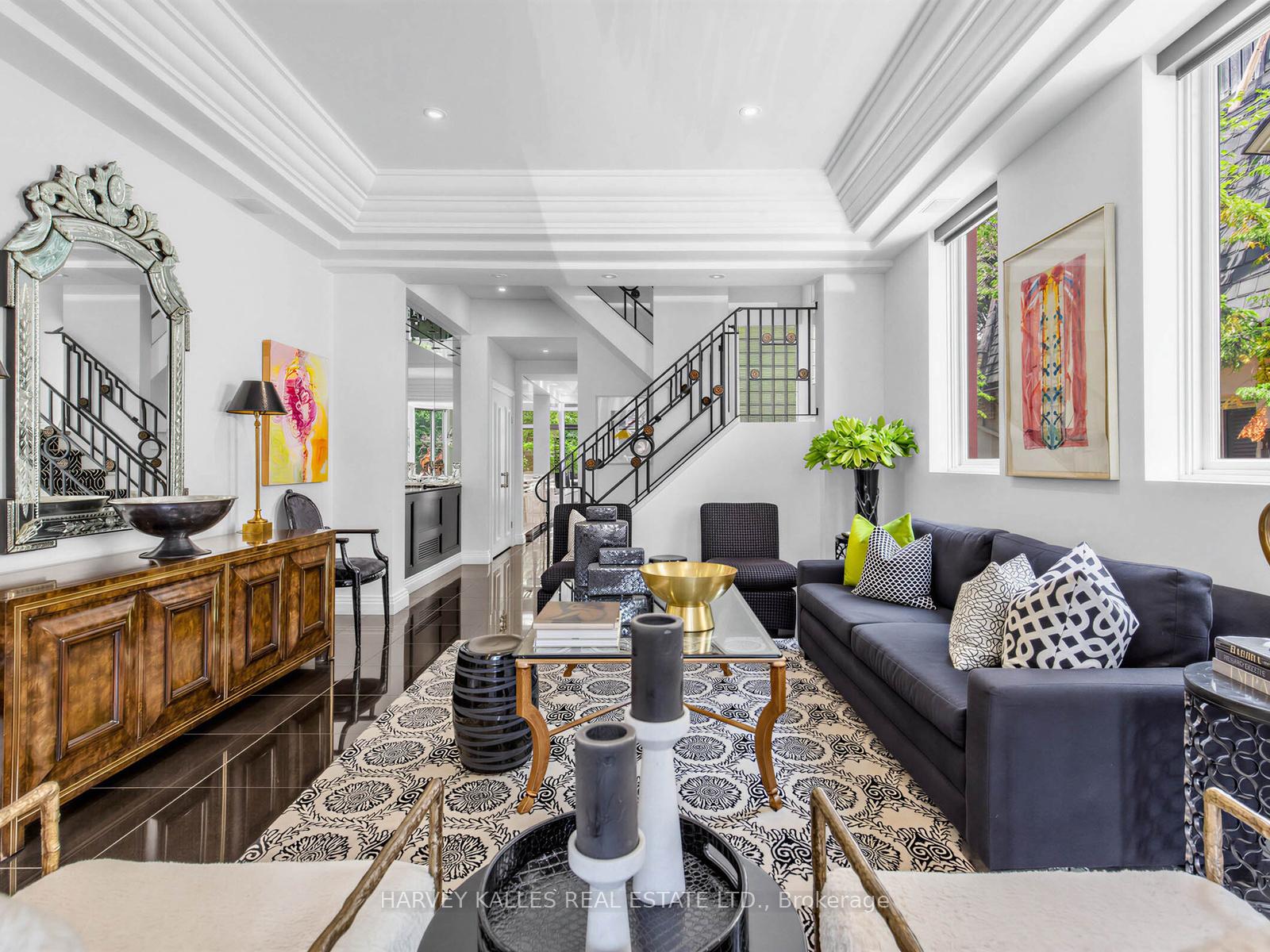32 Bernard Avenue, Toronto