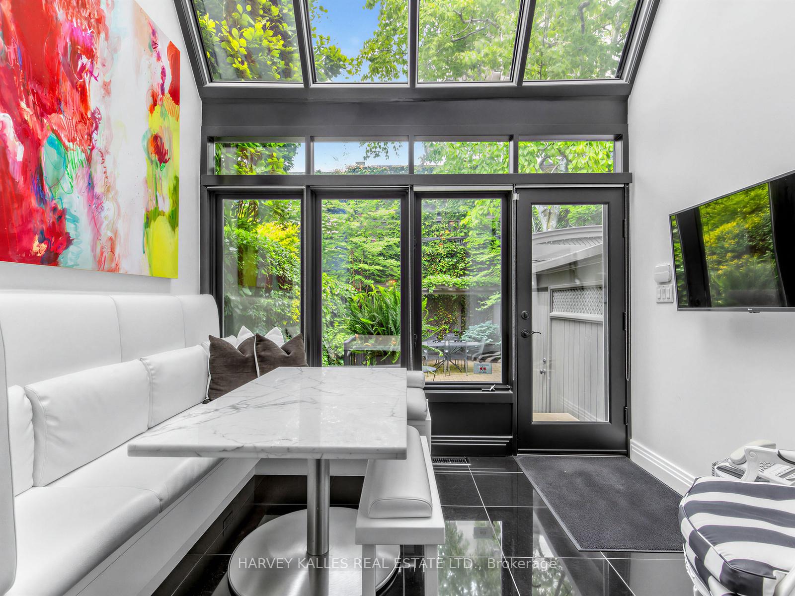 32 Bernard Avenue, Toronto