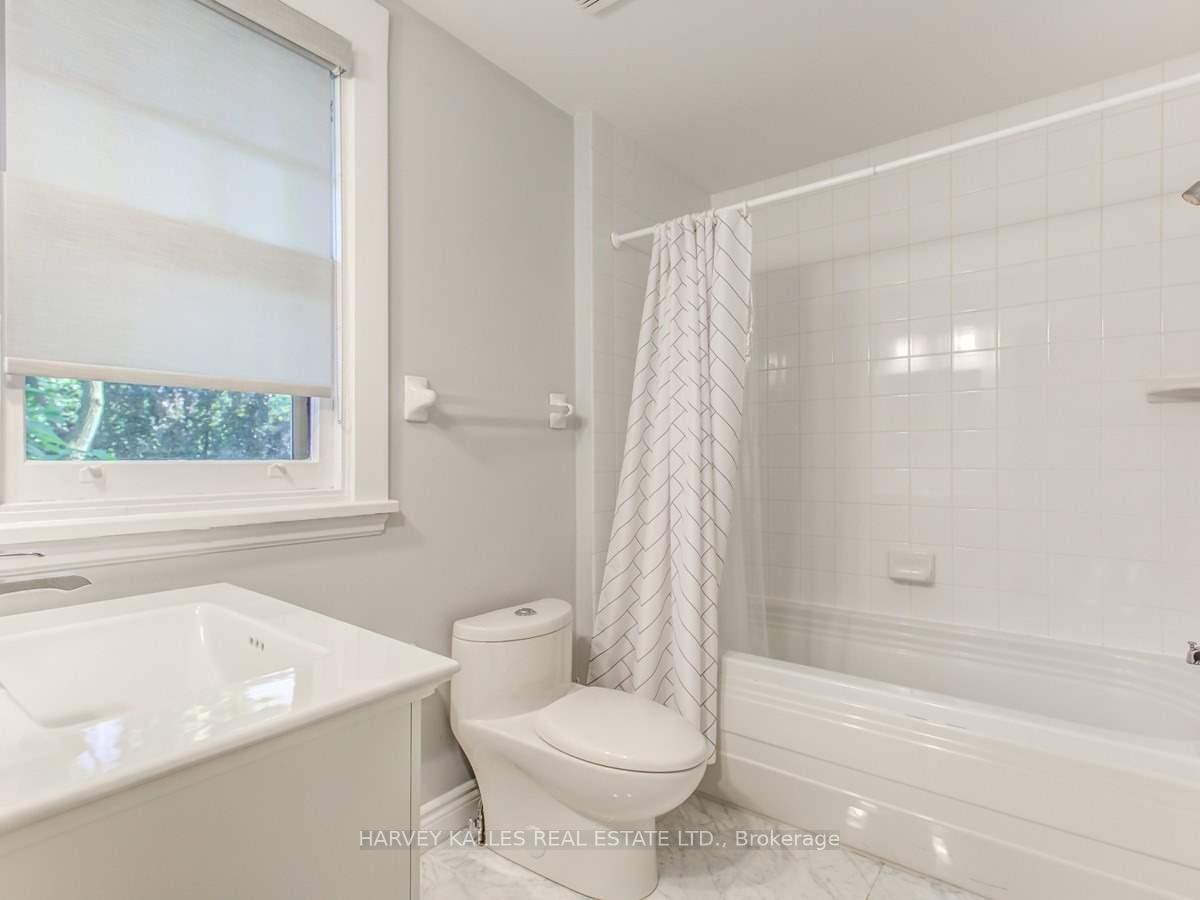 169 Balmoral Avenue, Toronto