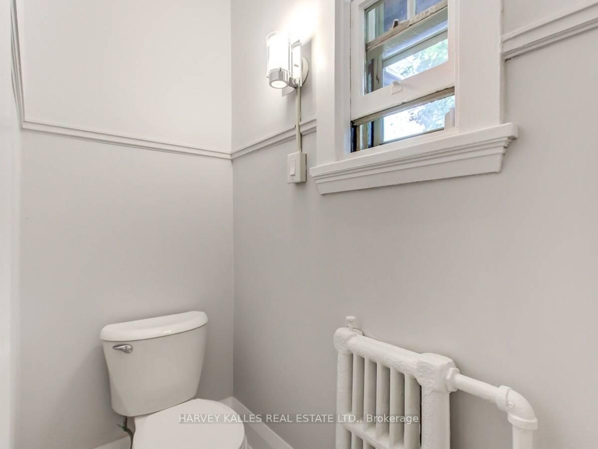 169 Balmoral Avenue, Toronto