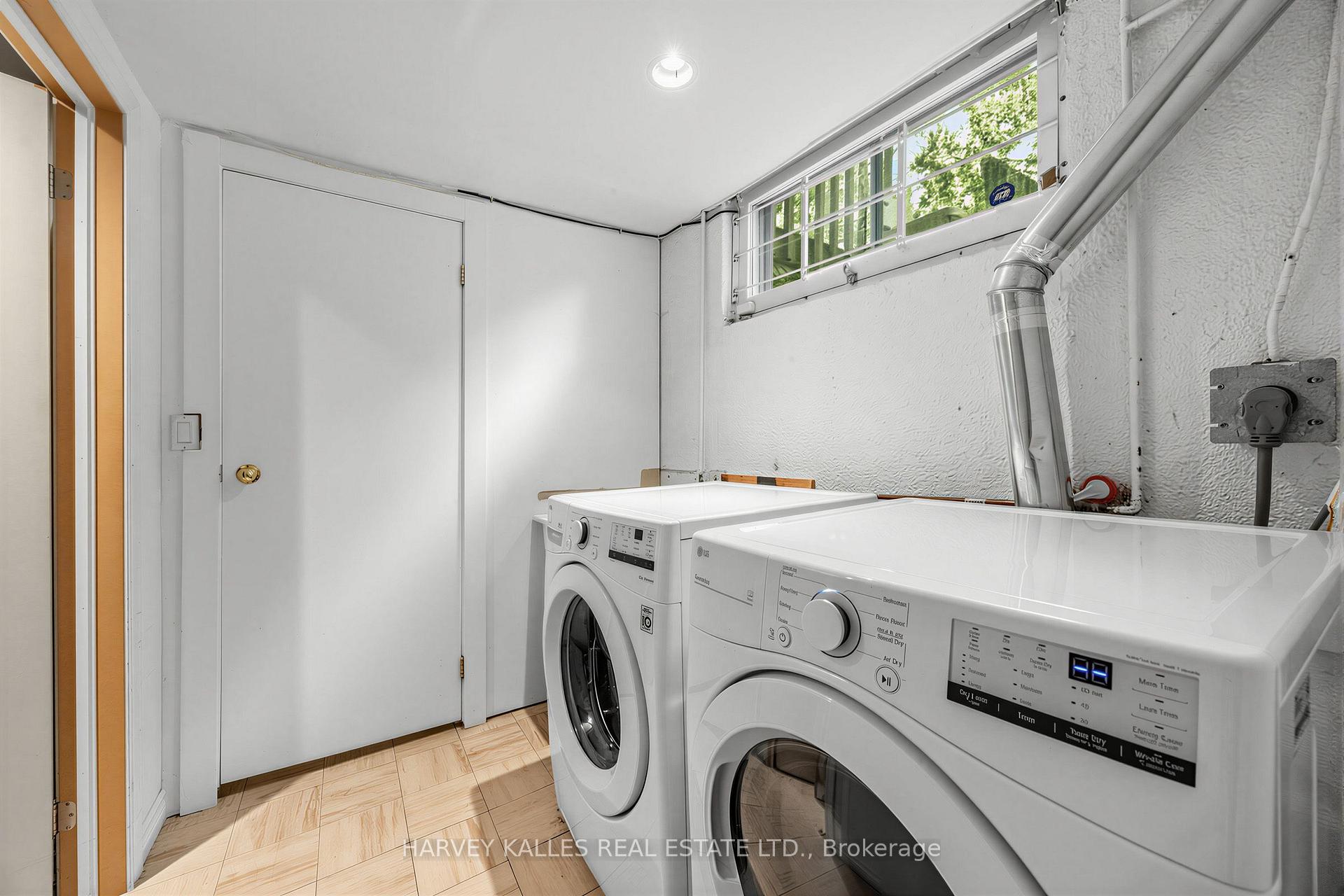 12 Longhope Place, Toronto