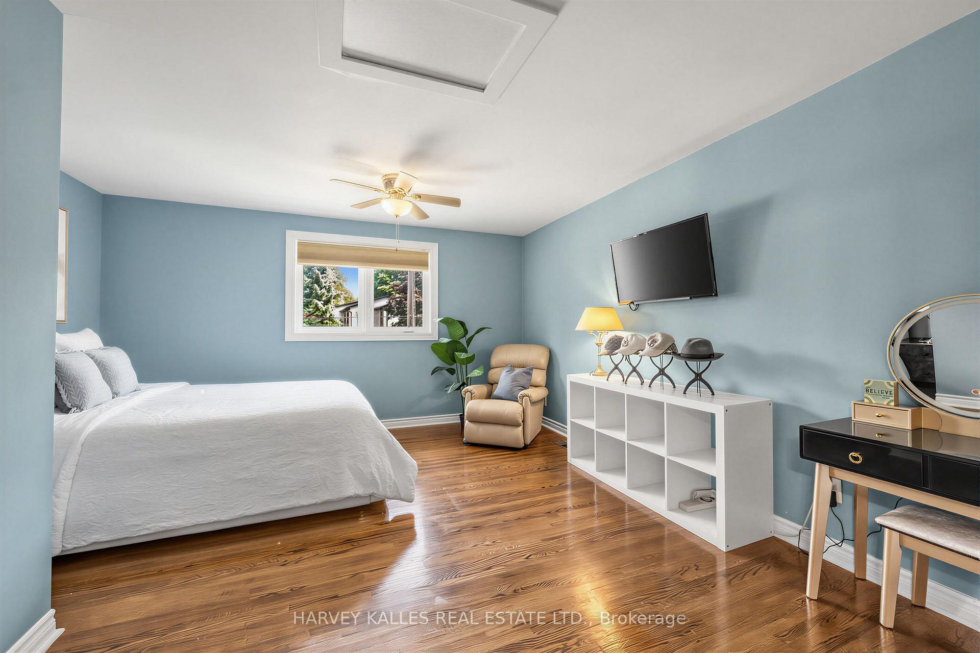12 Longhope Place, Toronto