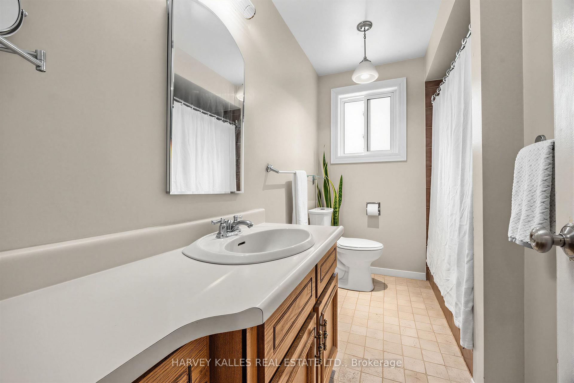 12 Longhope Place, Toronto