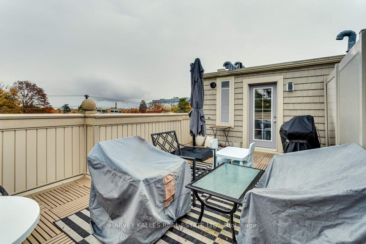 70 Hargrave Lane 7, Toronto Unit: 7