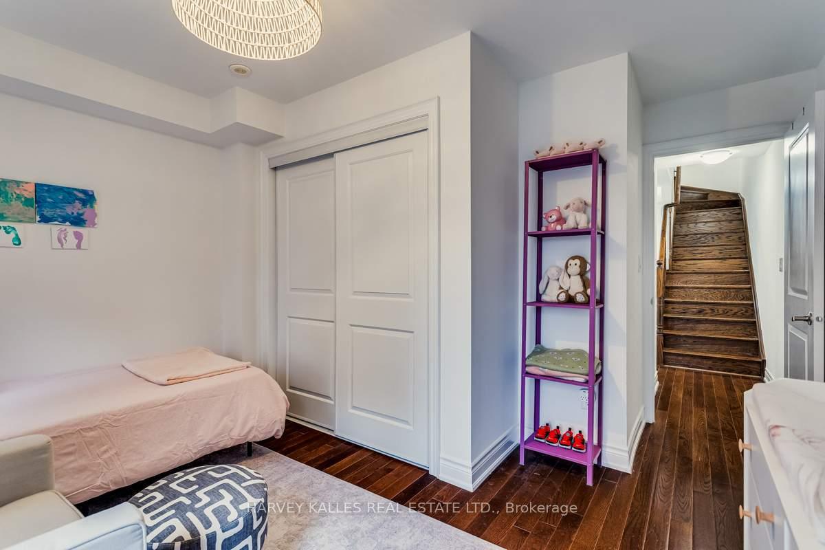 70 Hargrave Lane 7, Toronto Unit: 7