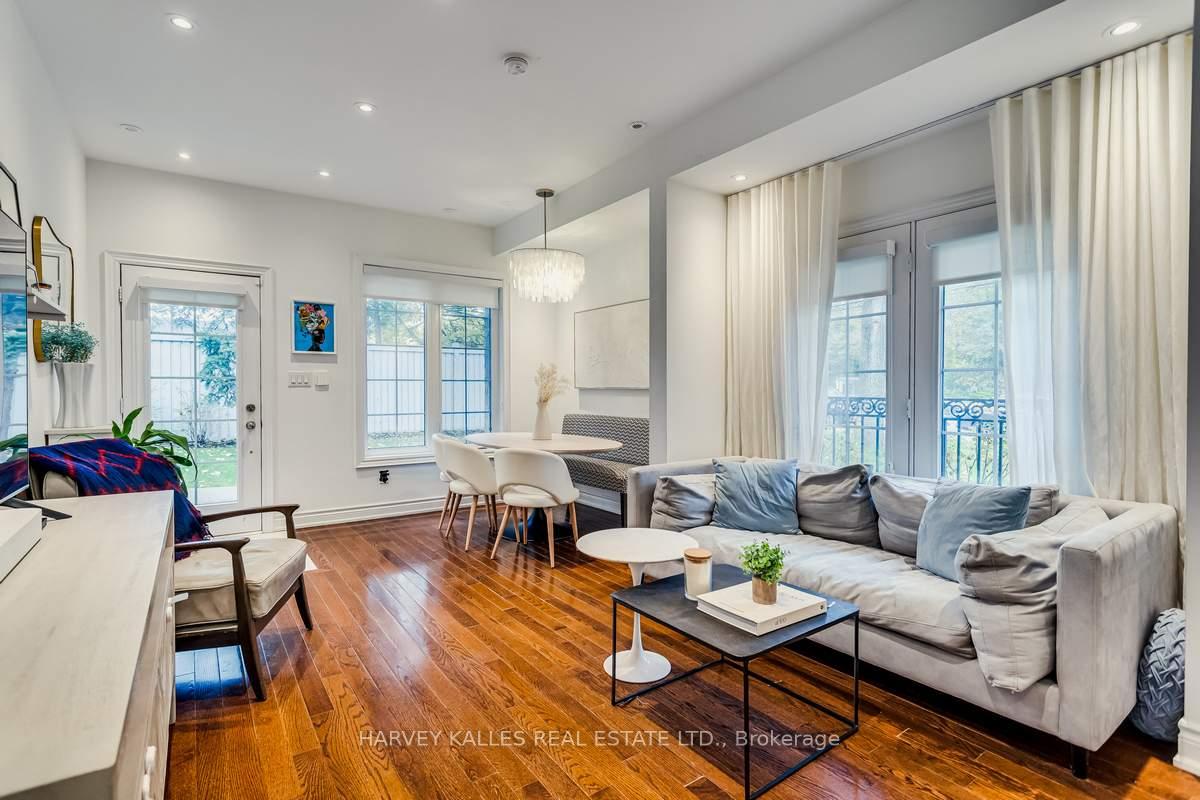 70 Hargrave Lane 7, Toronto Unit: 7
