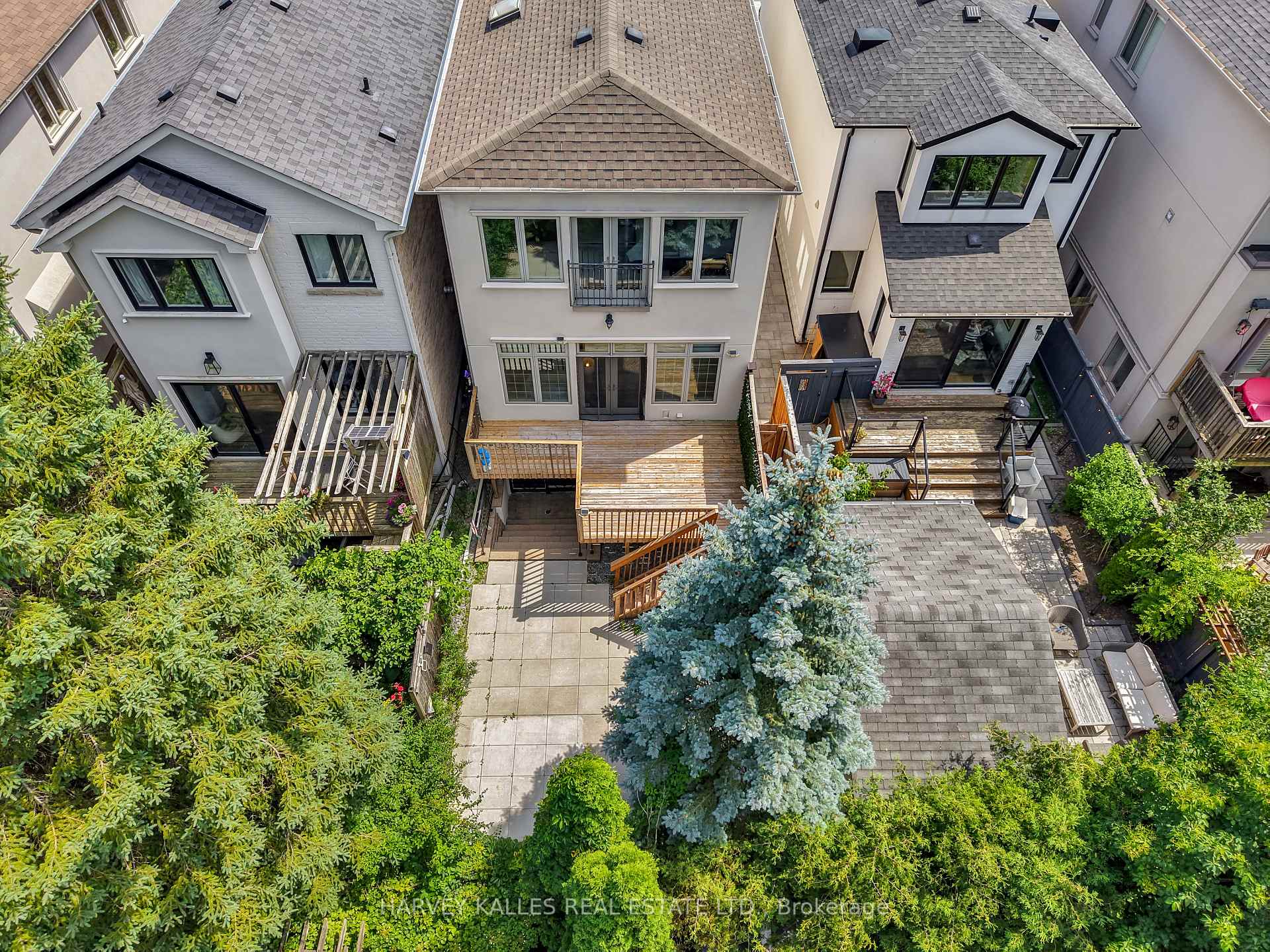 168 Roe Avenue, Toronto