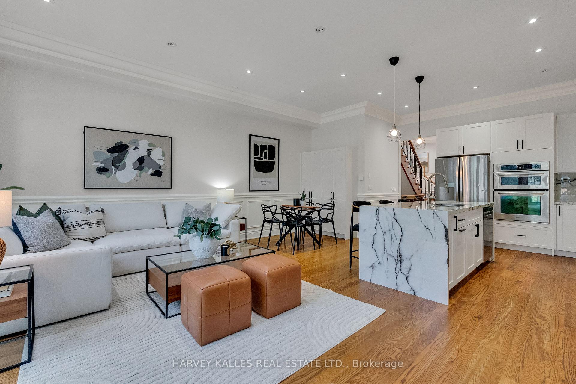 168 Roe Avenue, Toronto