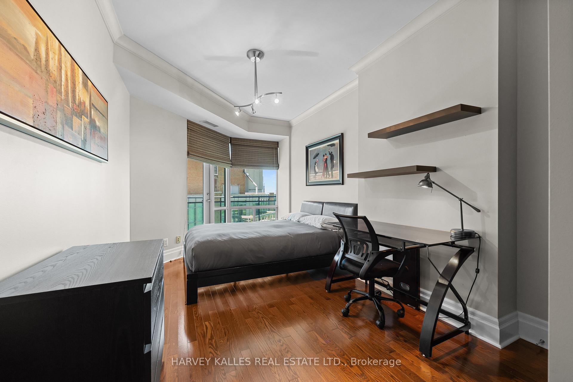 300 Bloor Street E 2701, Toronto Unit: 2701
