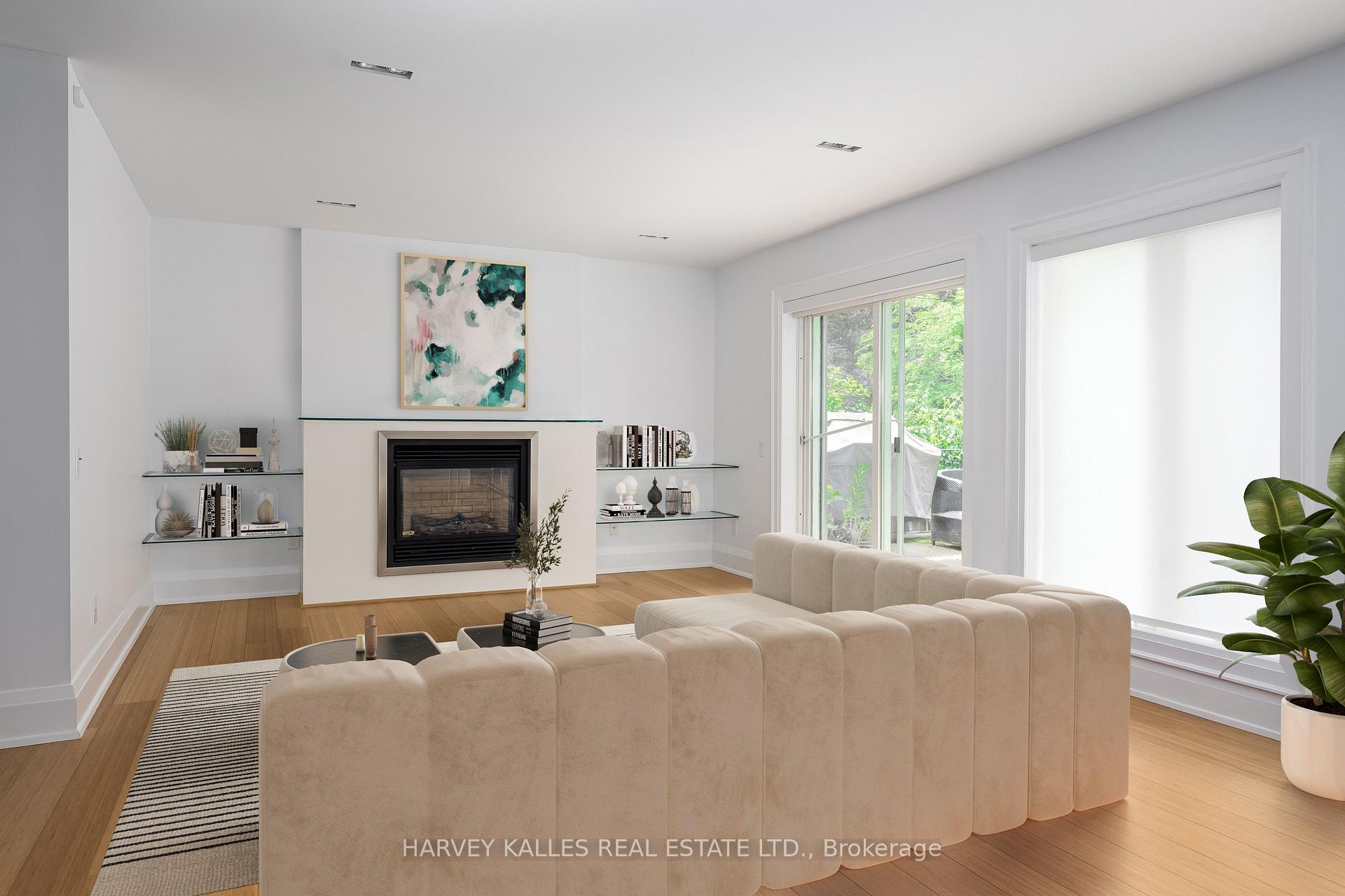 562 Bedford Park Avenue, Toronto