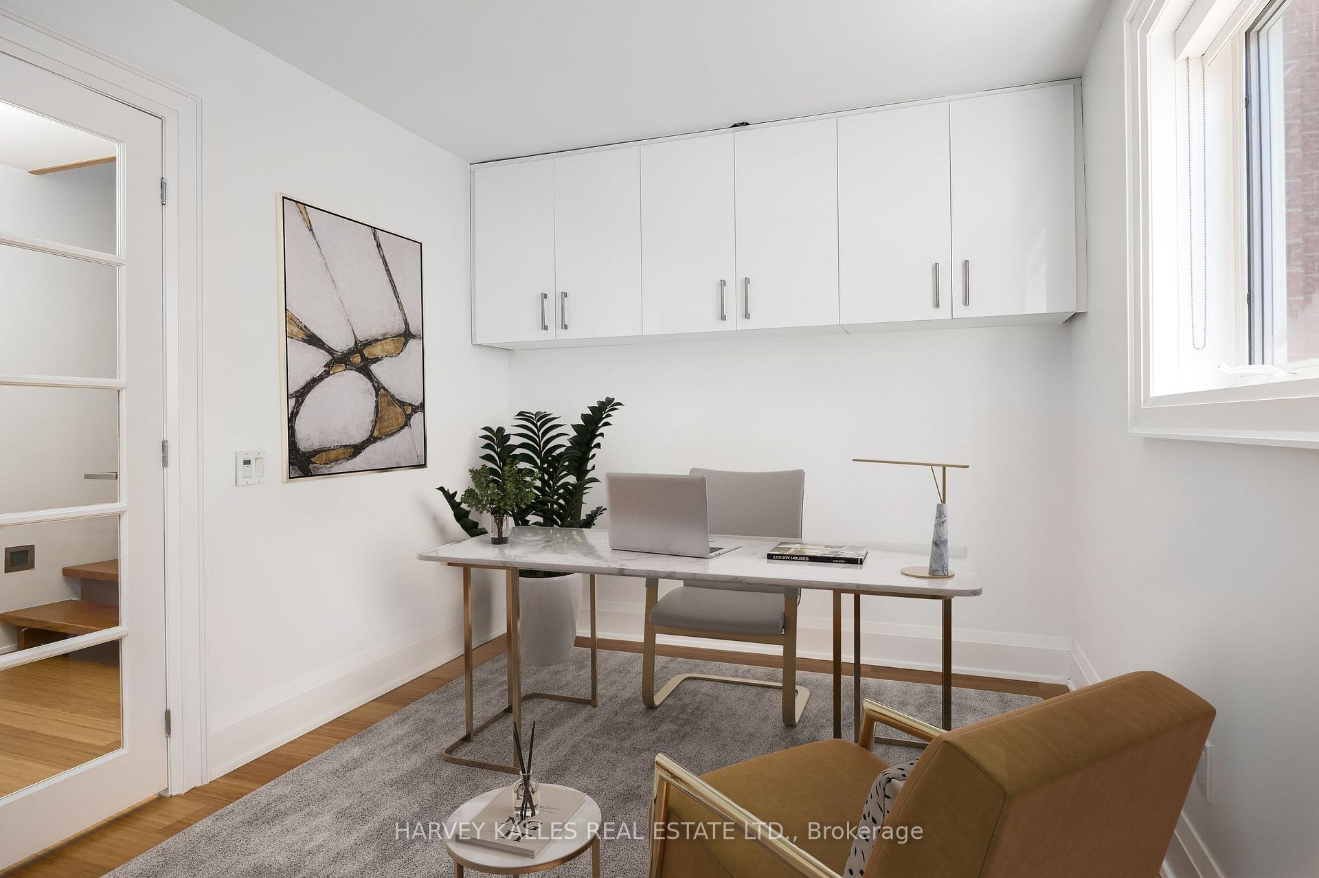 562 Bedford Park Avenue, Toronto
