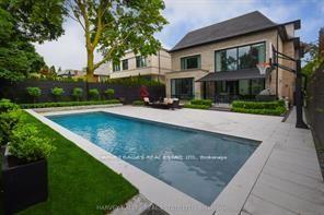 335 Lytton Boulevard, Toronto