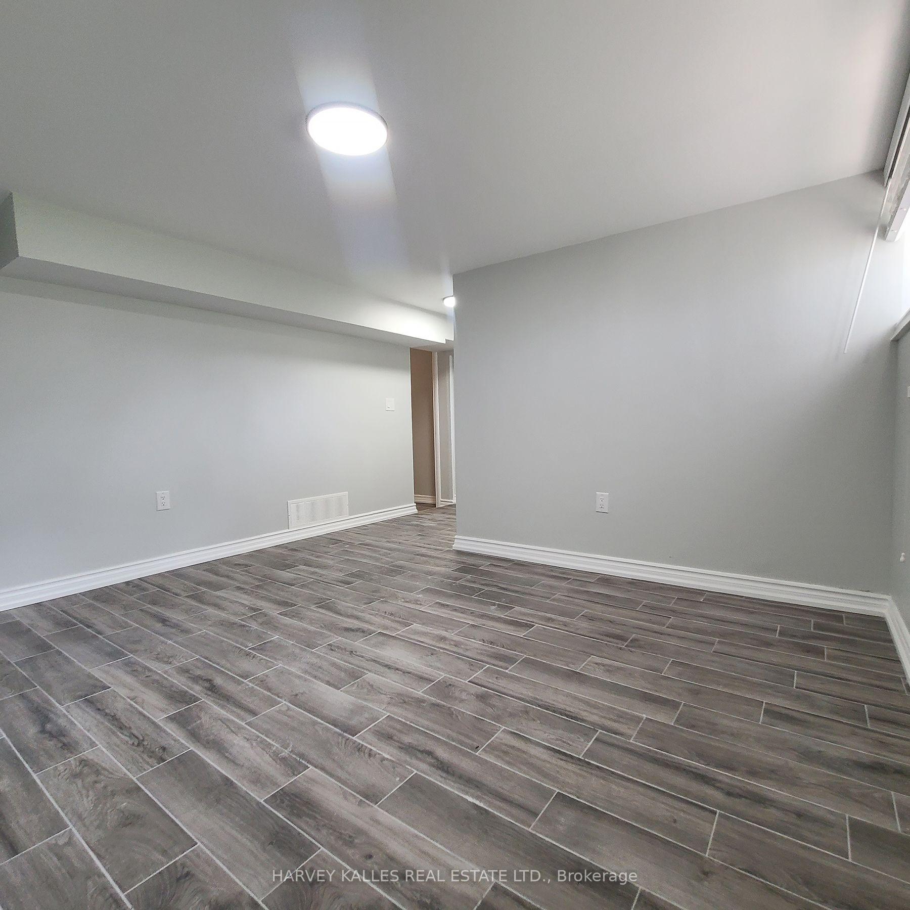 114 Empress Avenue Lower, Toronto Unit: Lower