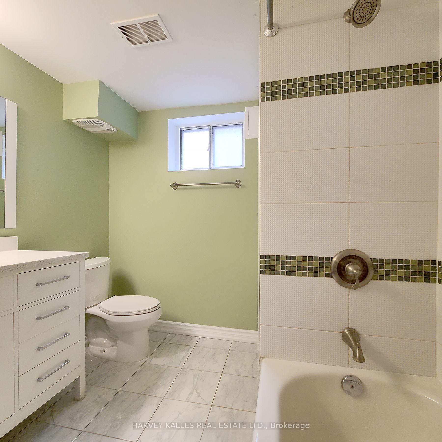 114 Empress Avenue Lower, Toronto Unit: Lower