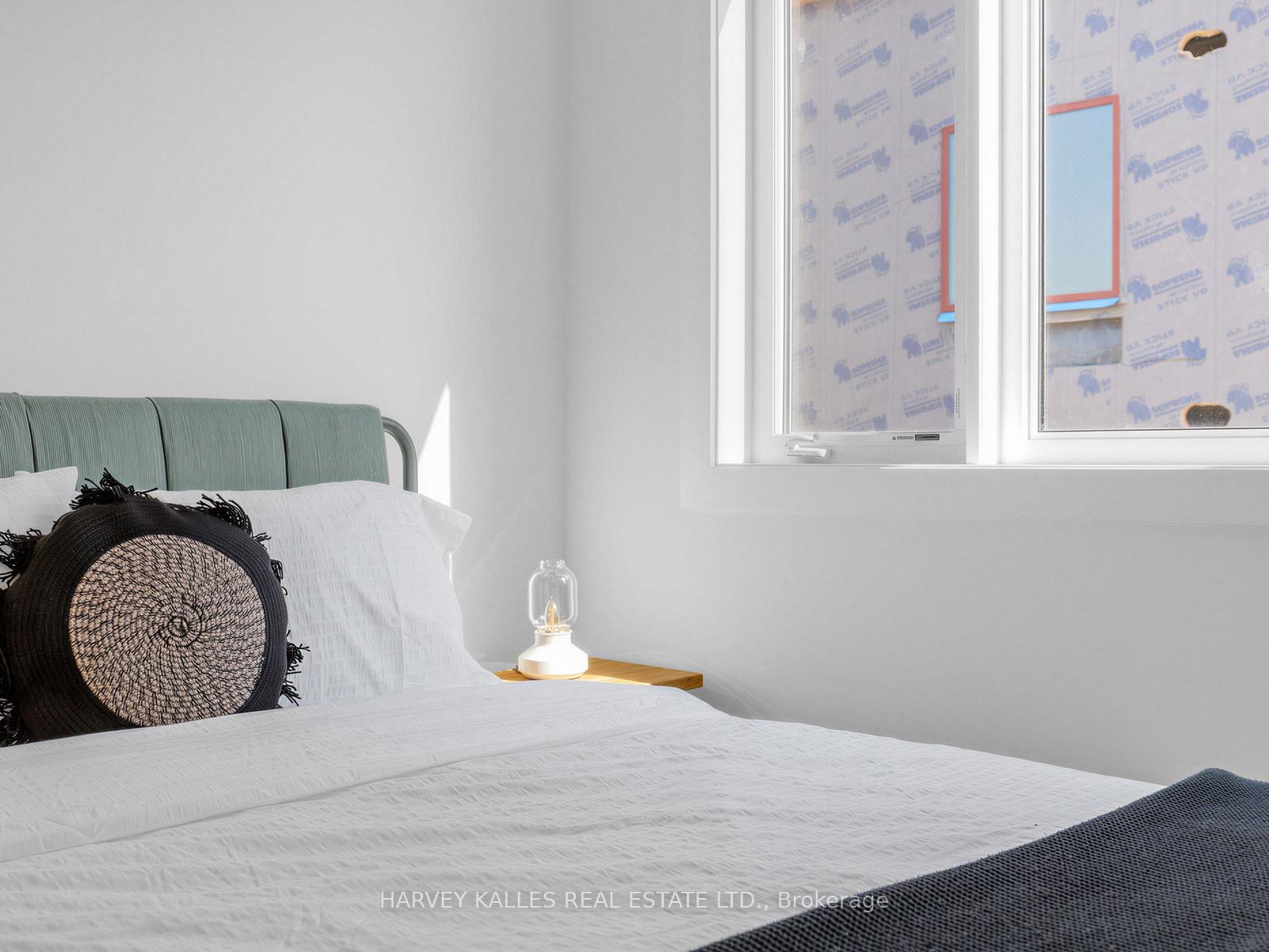 45 Bellevue Avenue 1a, Toronto Unit: 1a