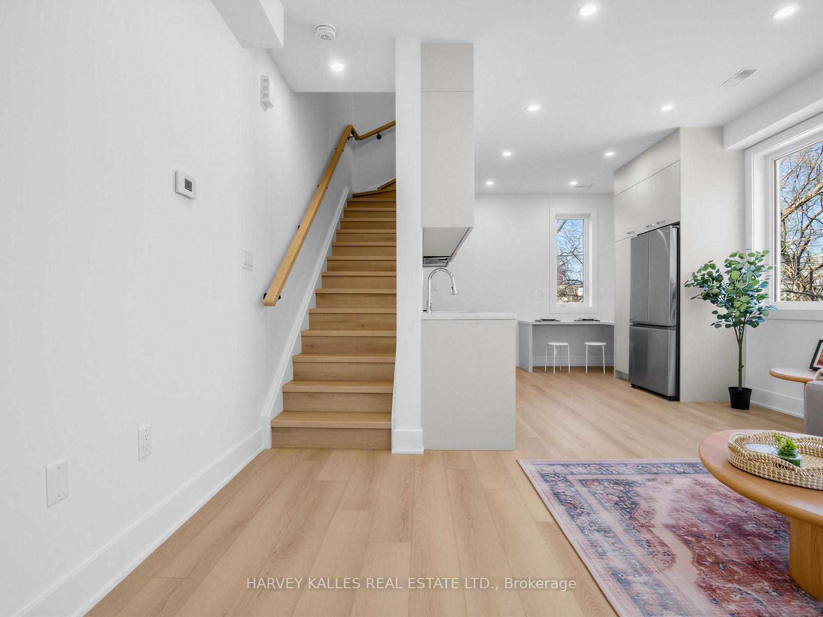 45 Bellevue Avenue 1a, Toronto Unit: 1a