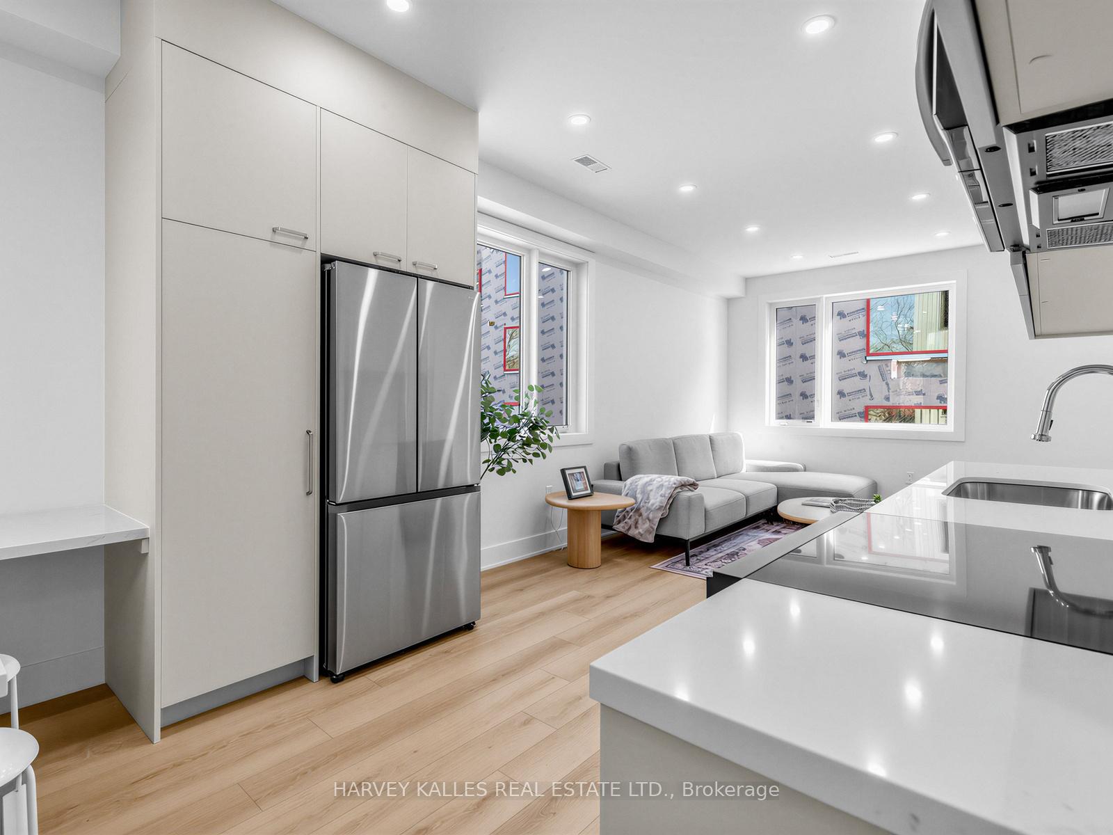 45 Bellevue Avenue 1a, Toronto Unit: 1a