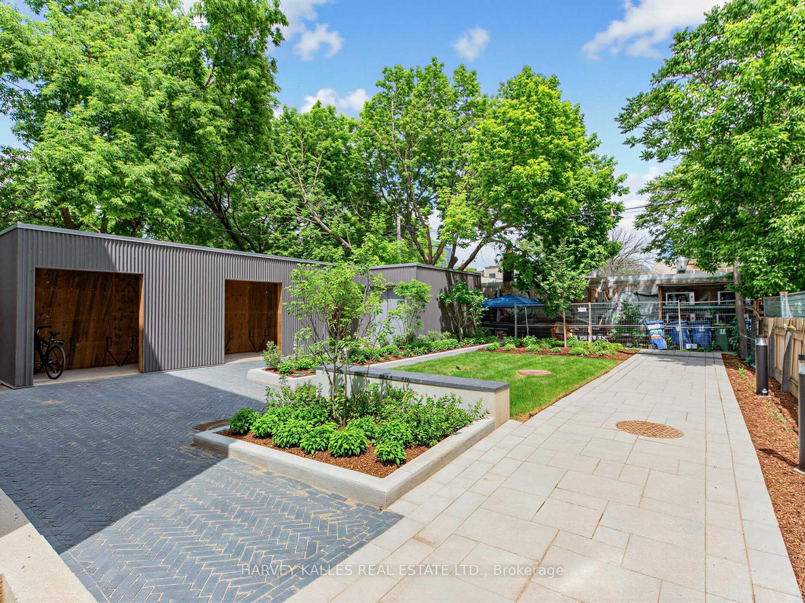 45 Bellevue Avenue 1a, Toronto Unit: 1a
