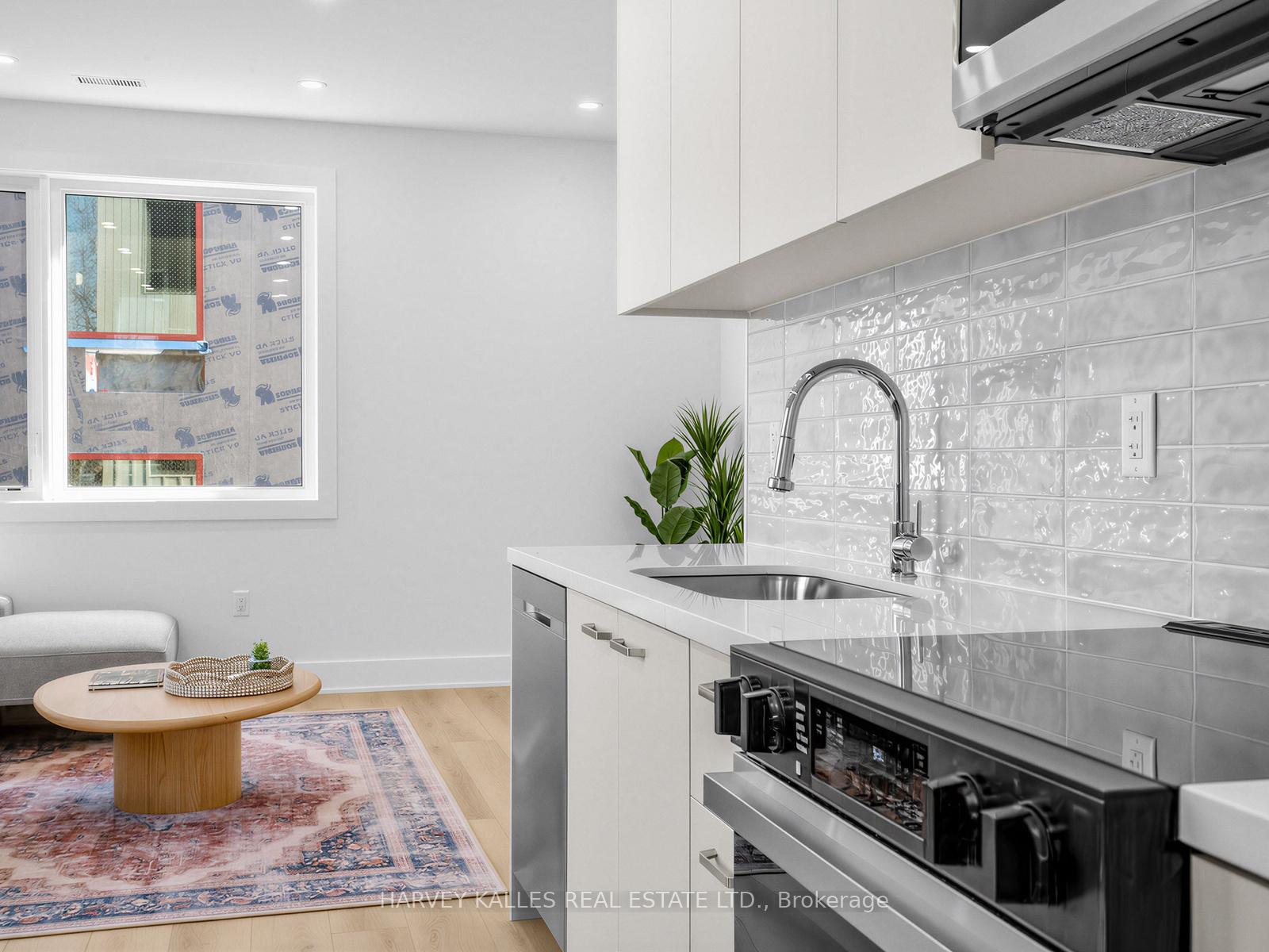 45 Bellevue Avenue 1a, Toronto Unit: 1a