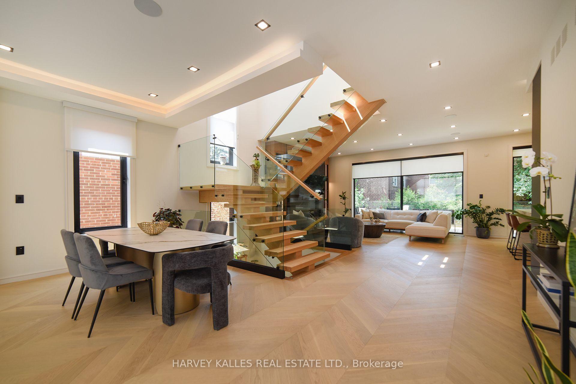110 Mona Drive, Toronto